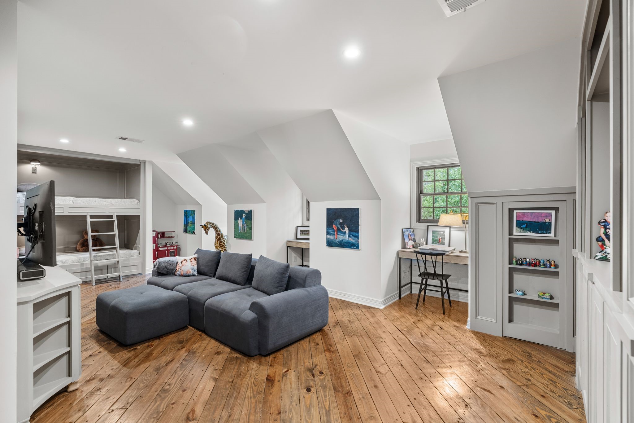  23227 Brownwood Lane - 物件實景