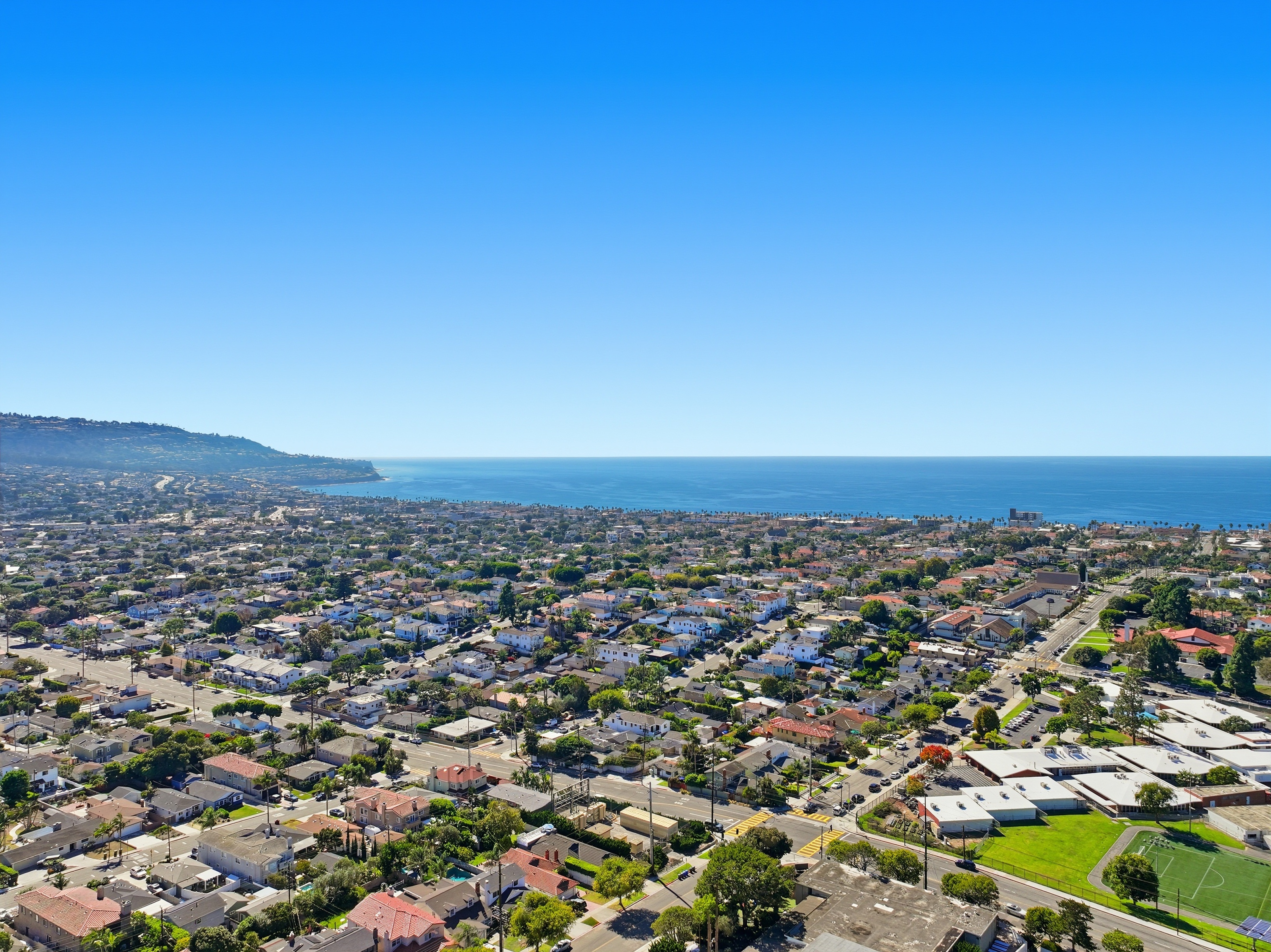  904 Knob Hill Avenue, Redondo Beach, CA 90277 - 物件實景