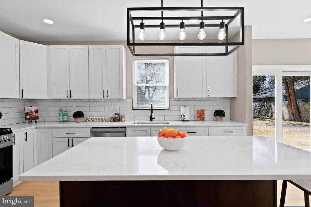 Cinnaminson, New Jersey, 08077, United States, 5 Bedrooms Bedrooms, ,4 BathroomsBathrooms,Residential,For Sale,2032212