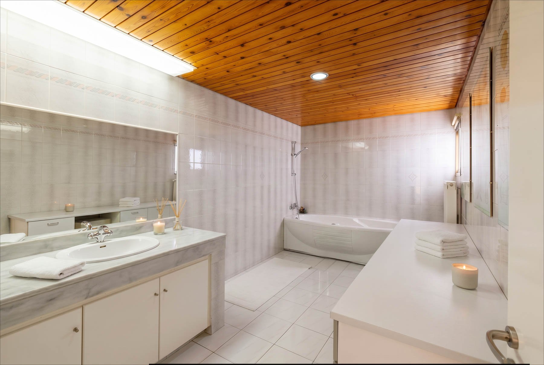  Seven Bedroom Villa WIth a Private Pool in Limassol - 物件實景