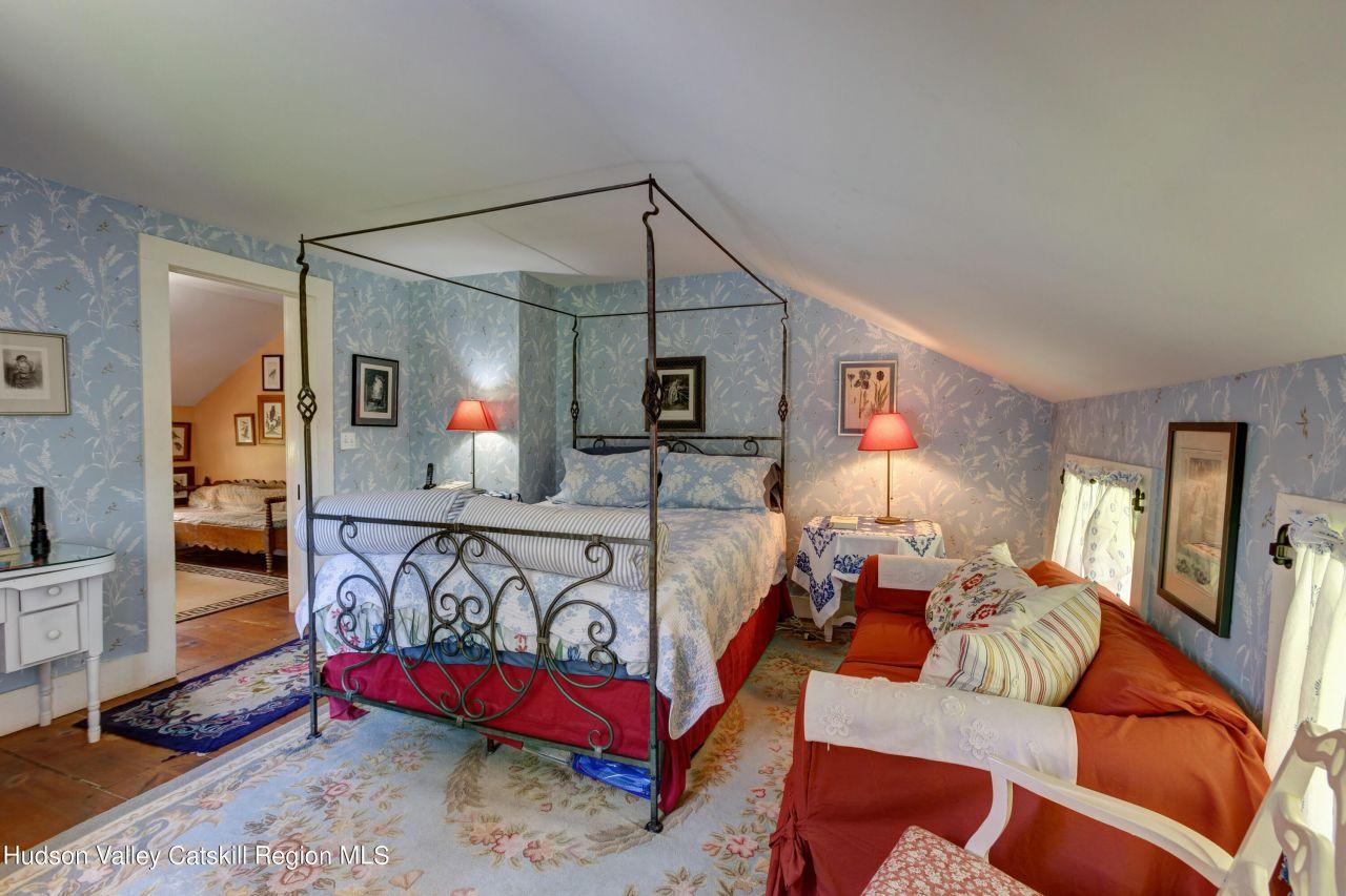 Bovina, New York, 13740, United States, 4 Bedrooms Bedrooms, ,2 BathroomsBathrooms,Residential,For Sale,1826483