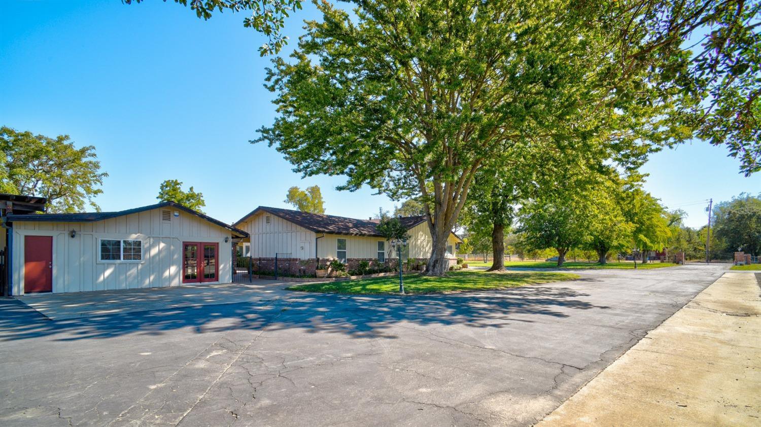 Wilton, California, 95693, United States, 5 Bedrooms Bedrooms, ,4 BathroomsBathrooms,Residential,For Sale,1901848