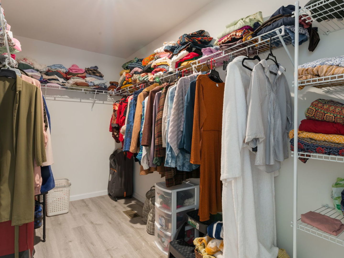 Algonquin, Illinois, 60102, United States, 3 Bedrooms Bedrooms, ,3 BathroomsBathrooms,Residential,For Sale,1962567