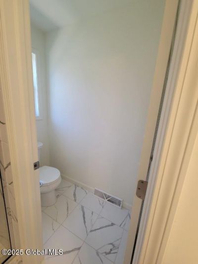 Castleton, New York, 12033, United States, 4 Bedrooms Bedrooms, ,3 BathroomsBathrooms,Residential,For Sale,1989300