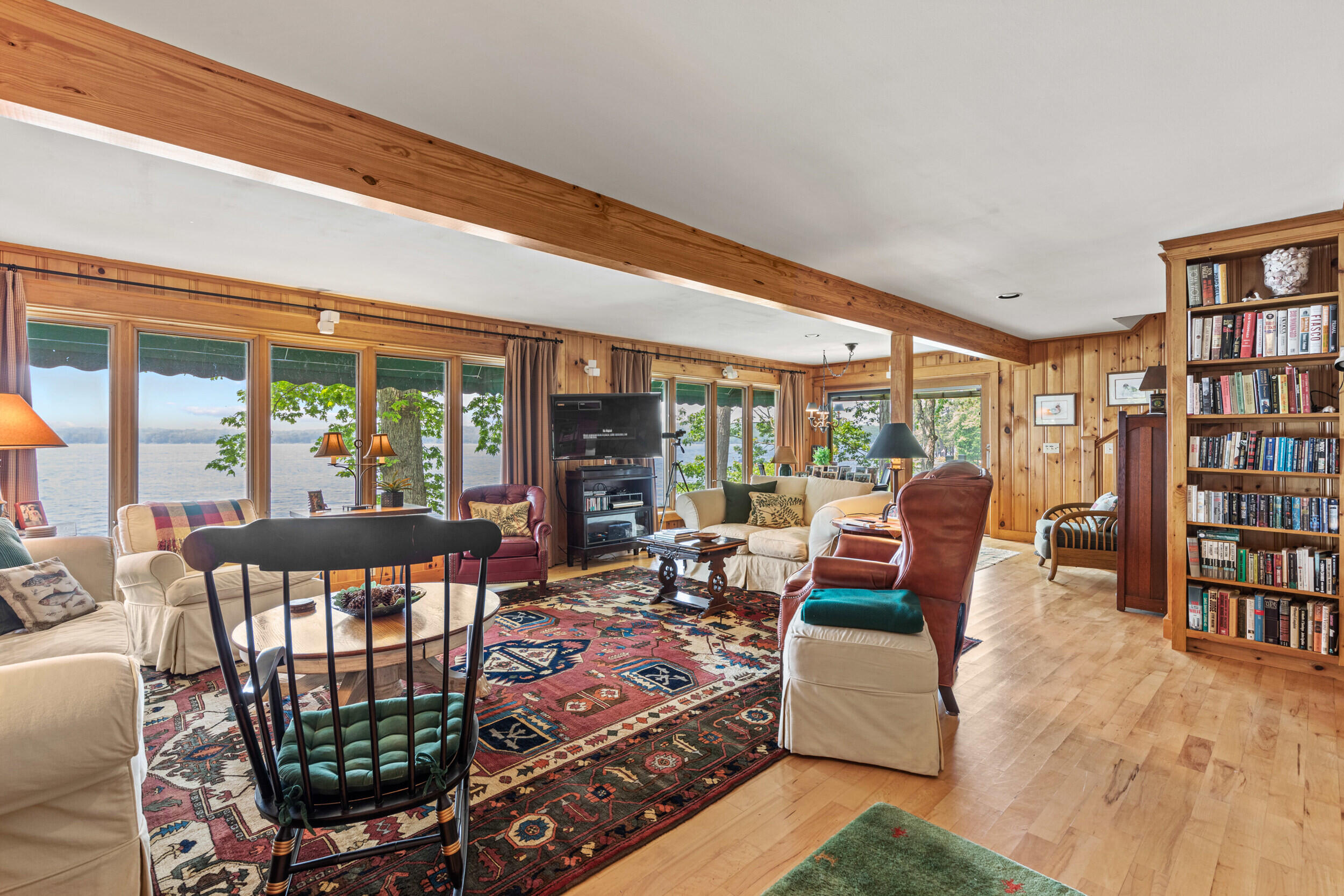 Raymond, Maine, 04071, United States, 4 Bedrooms Bedrooms, ,3 BathroomsBathrooms,Residential,For Sale,1974658