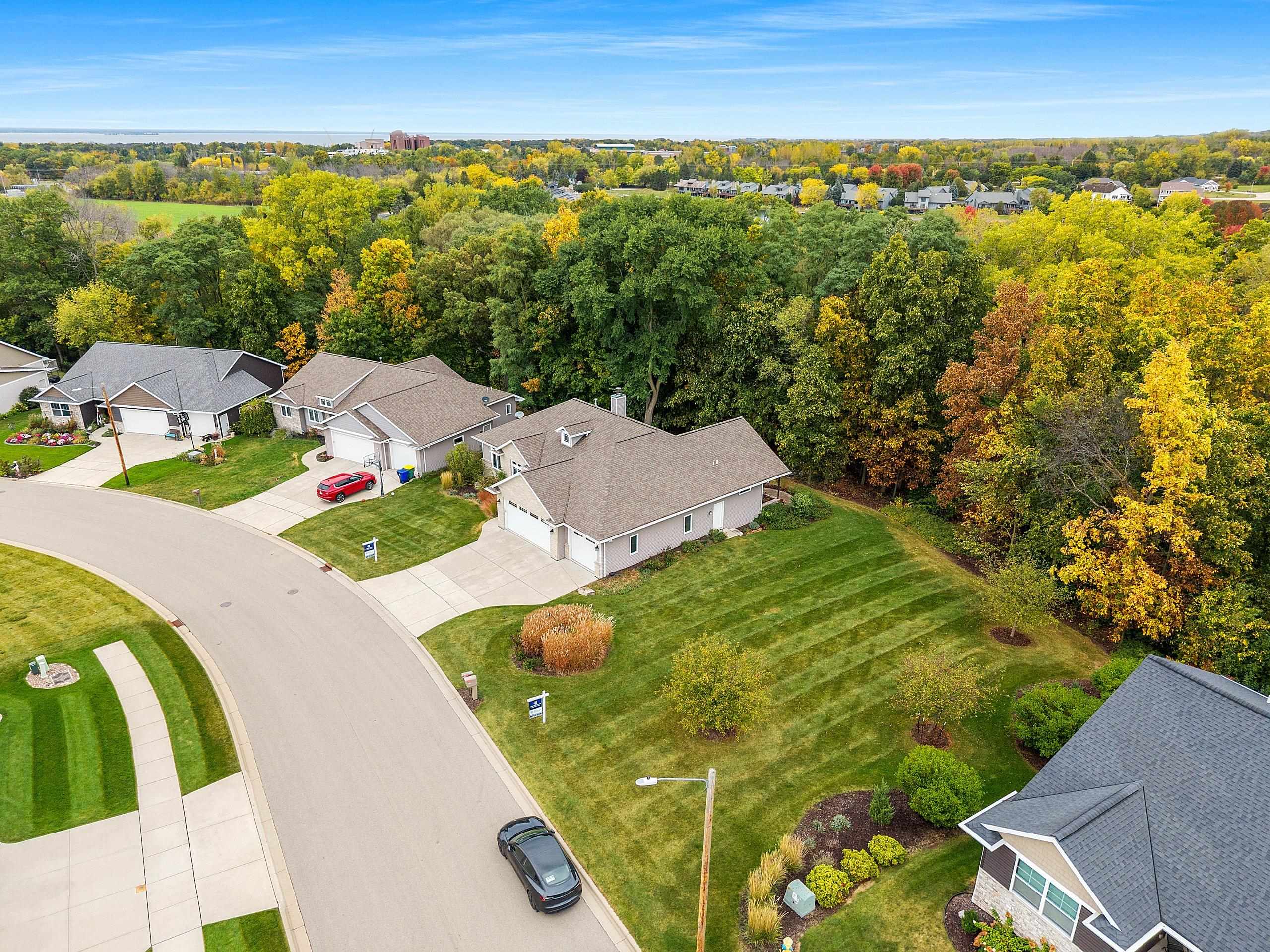 GREEN BAY, Wisconsin, 54311, United States, 3 Bedrooms Bedrooms, ,3 BathroomsBathrooms,Residential,For Sale,1997411