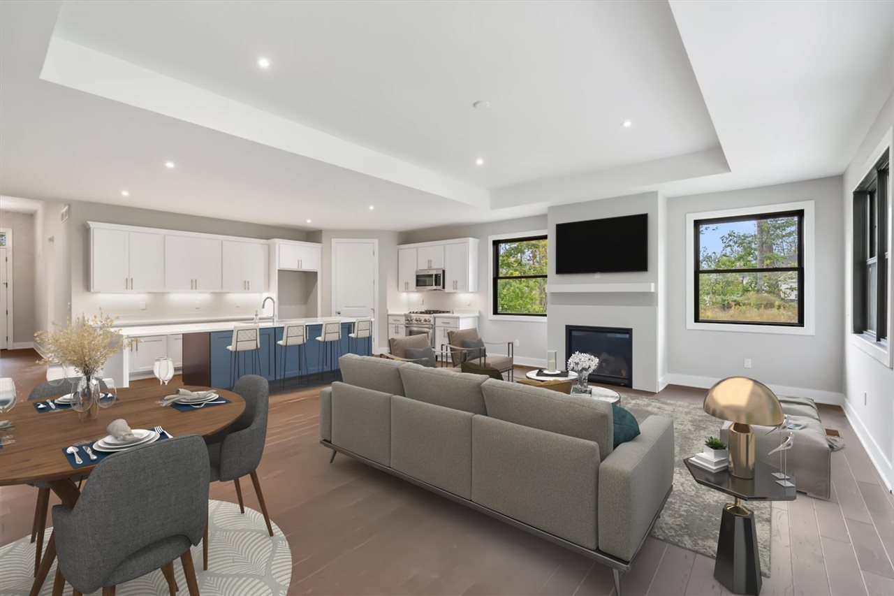 Harbor Springs, Michigan, 49740, United States, 3 Bedrooms Bedrooms, ,2 BathroomsBathrooms,Residential,For Sale,1991067