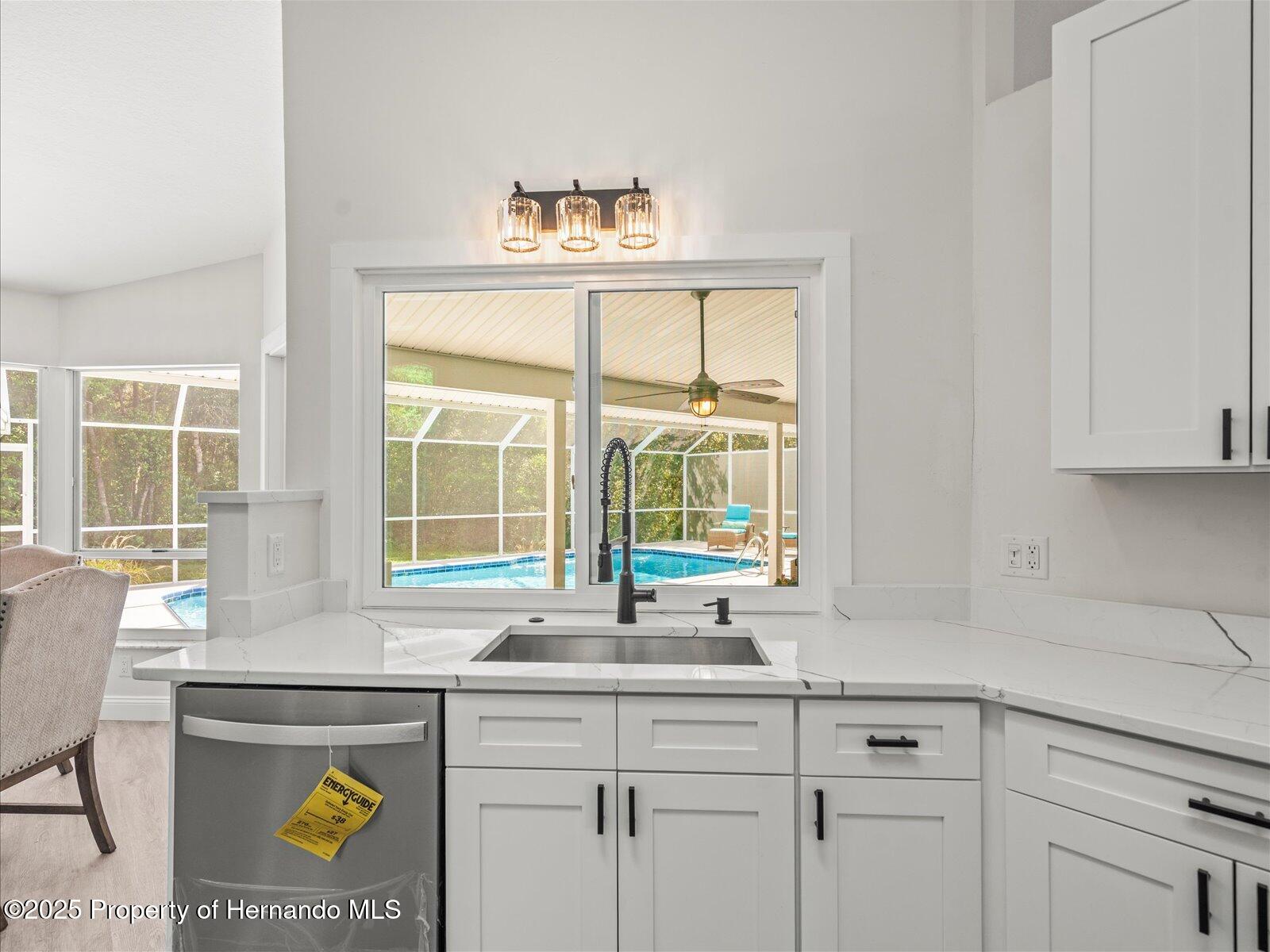 Homosassa, Florida, 34446, United States, 3 Bedrooms Bedrooms, ,3 BathroomsBathrooms,Residential,For Sale,1939806