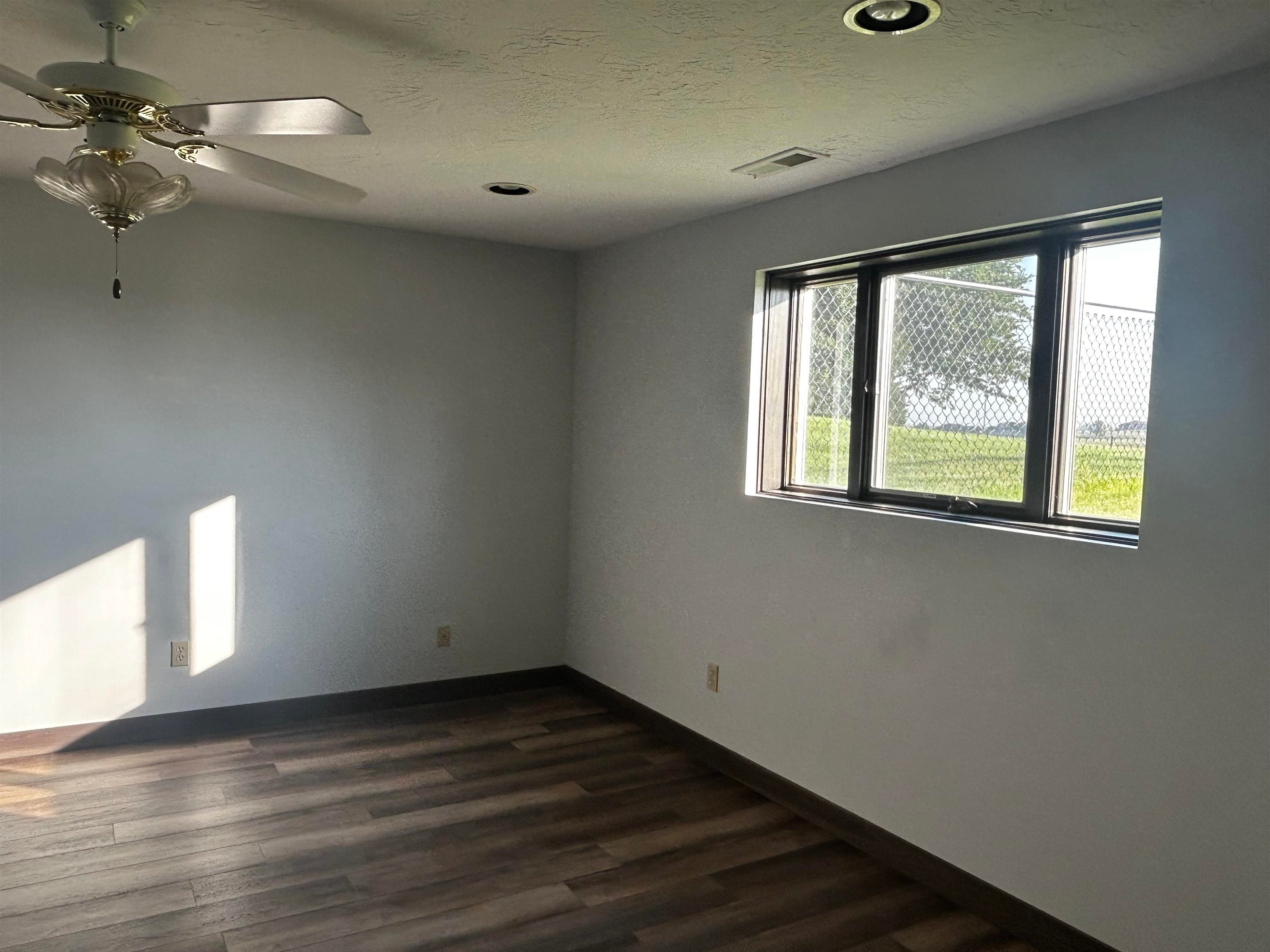 NORTH PLATTE, Nebraska, 69101, United States, 4 Bedrooms Bedrooms, ,4 BathroomsBathrooms,Residential,For Sale,1941880