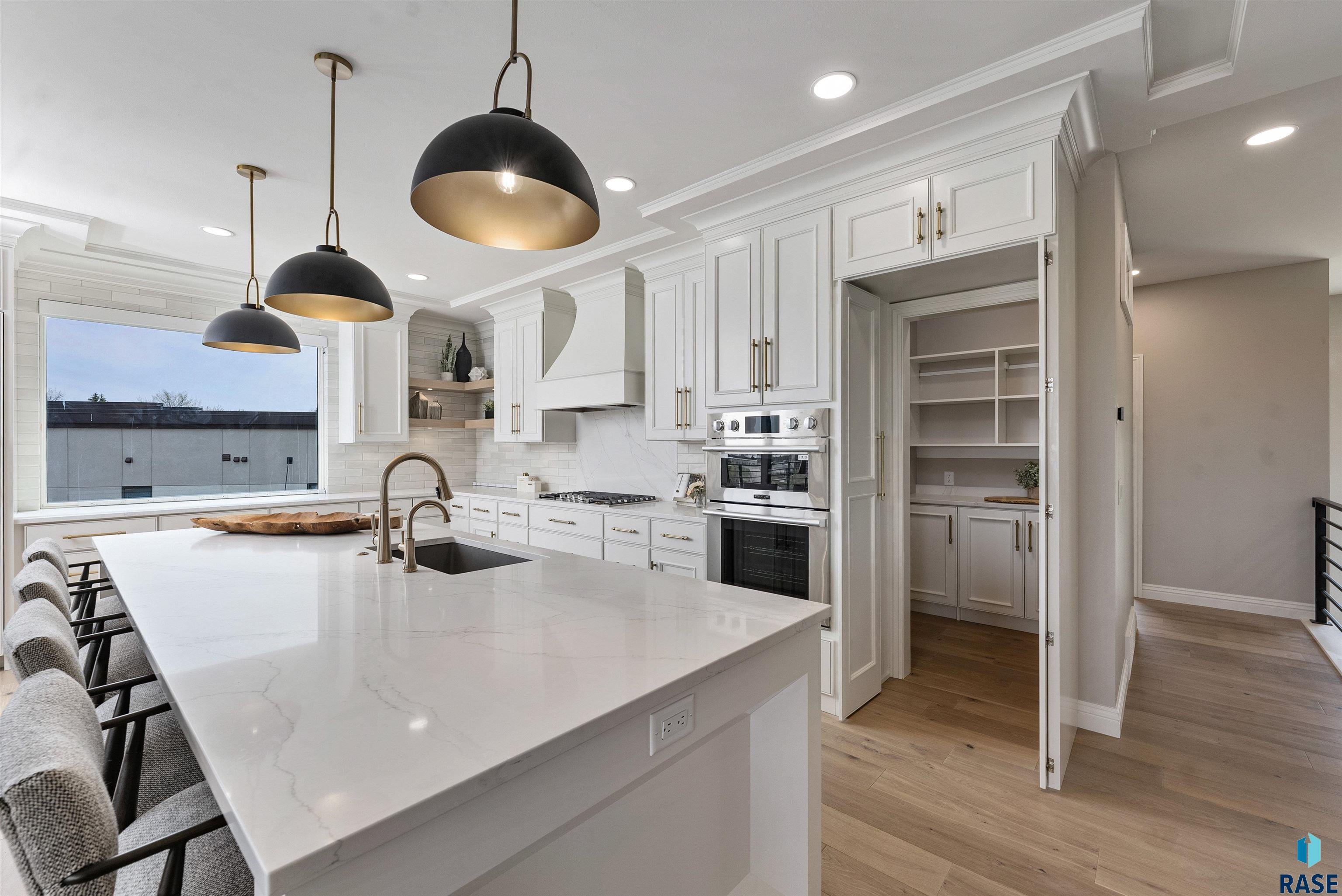 Sioux Falls, South Dakota, 57106, United States, ,Residential,For Sale,1986219