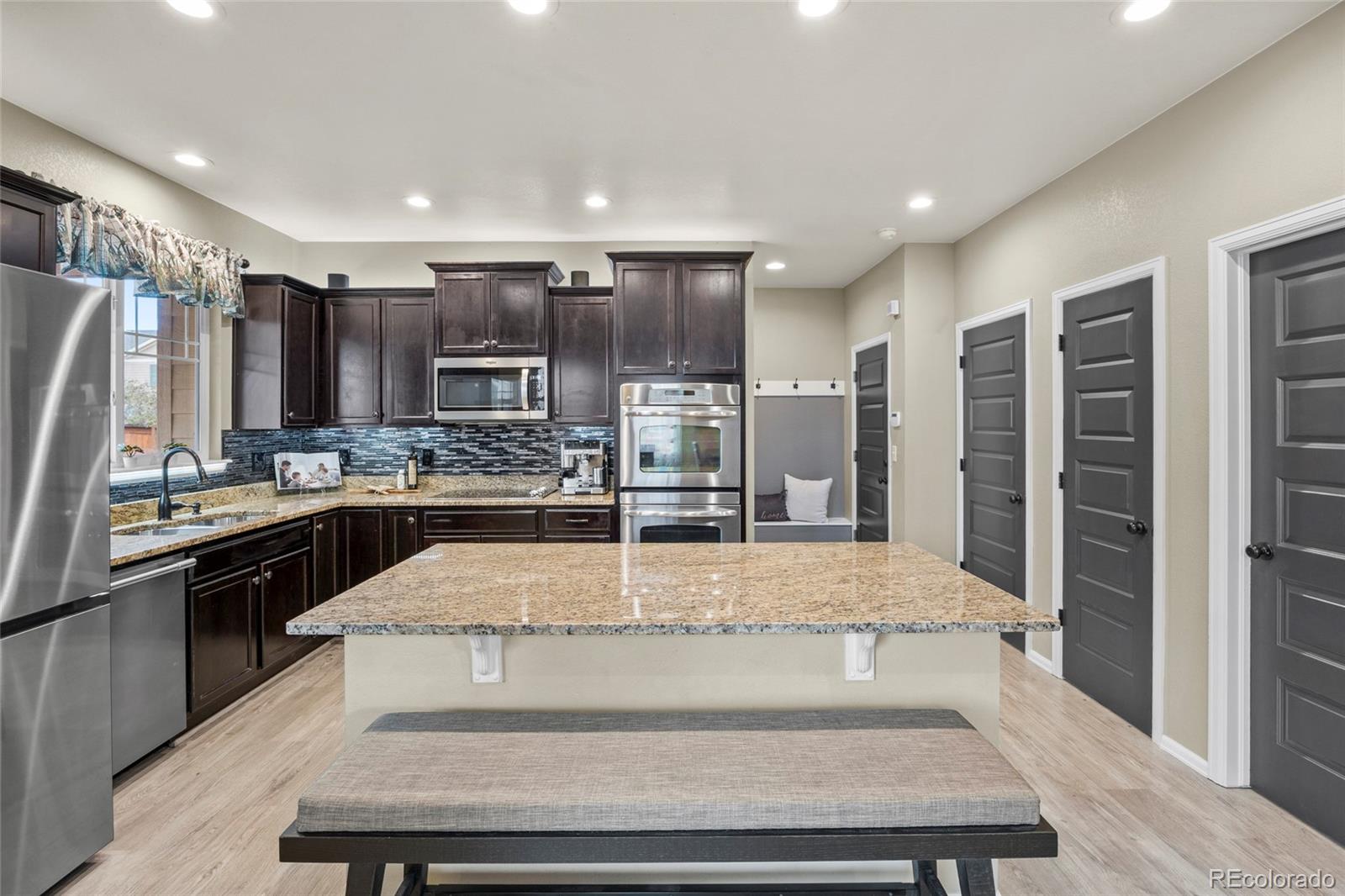 Aurora, Colorado, 80018, United States, 5 Bedrooms Bedrooms, ,3 BathroomsBathrooms,Residential,For Sale,1993047