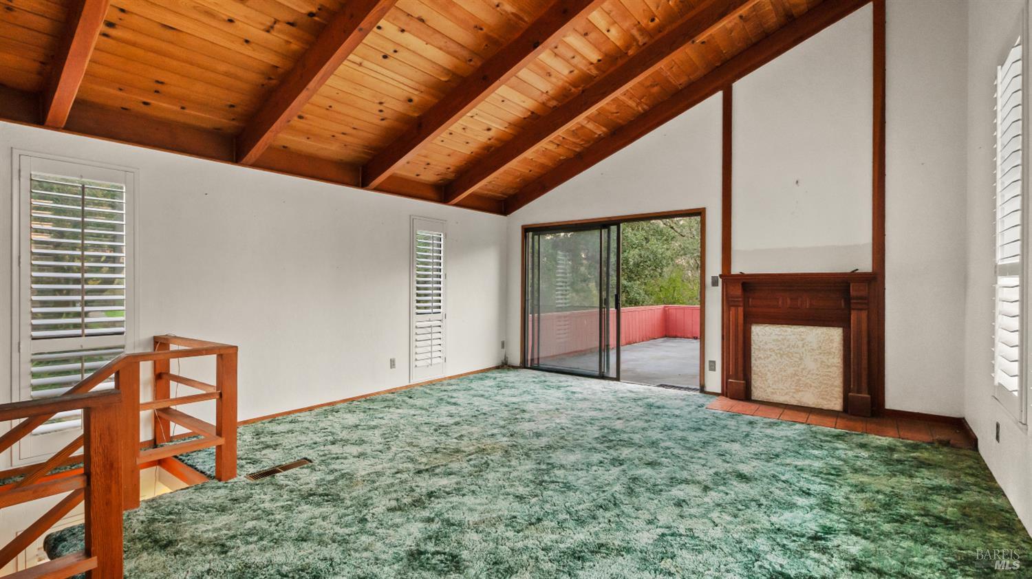 Sebastopol, California, 95472, United States, 3 Bedrooms Bedrooms, ,2 BathroomsBathrooms,Residential,For Sale,1997053