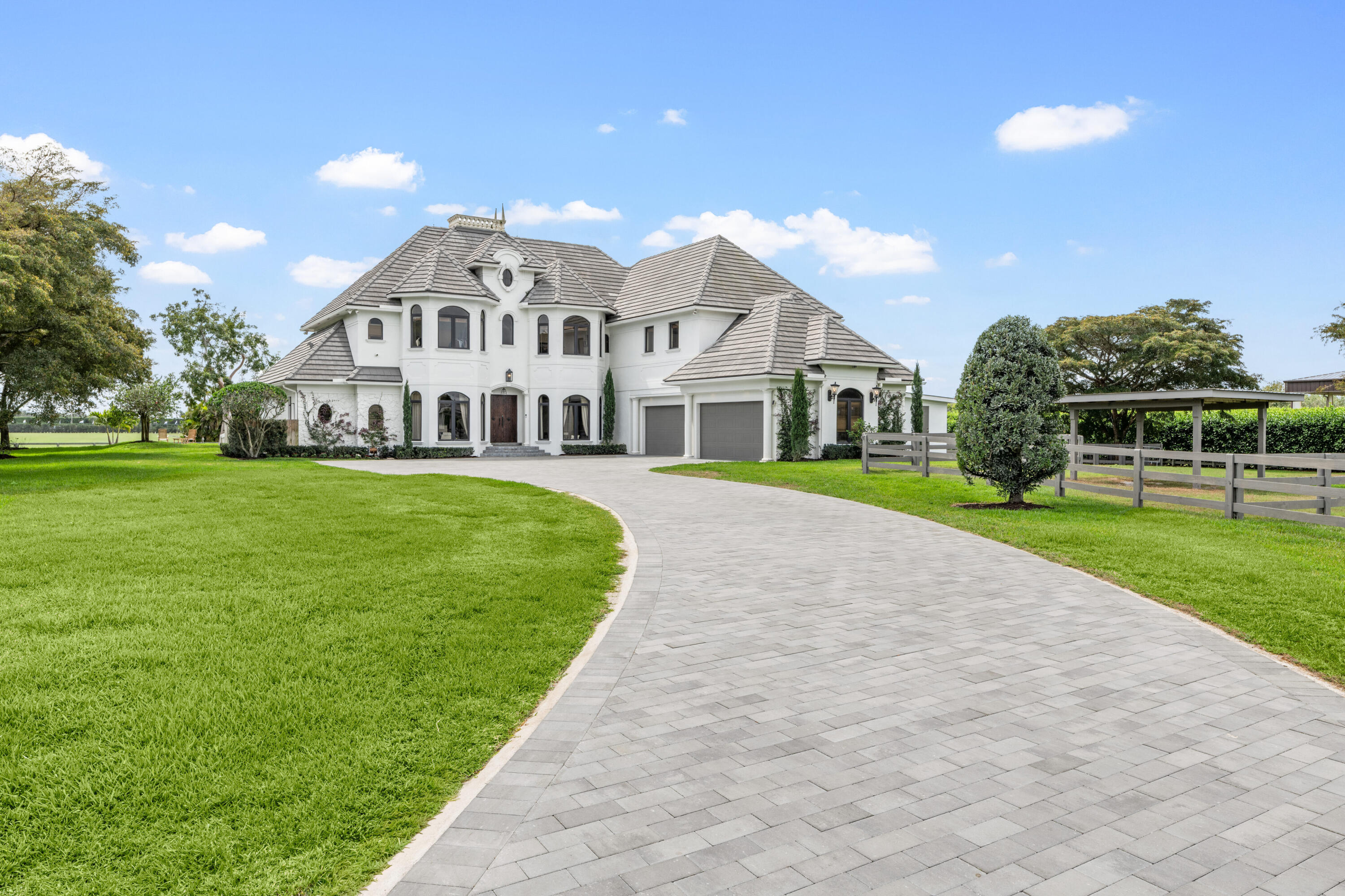 3585 Aiken Court - 物件實景