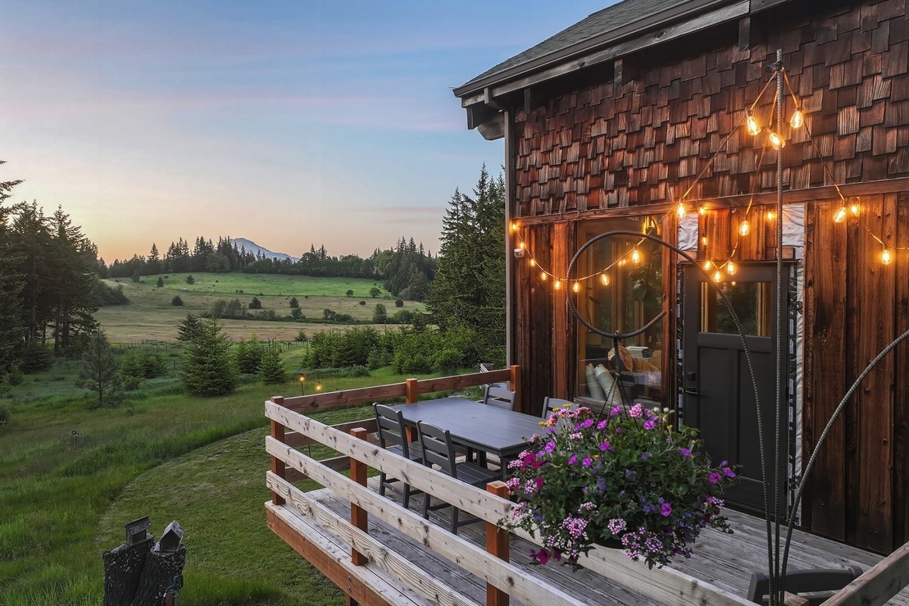  99 TUNNEL RD White Salmon, WA 98672 - 物件實景