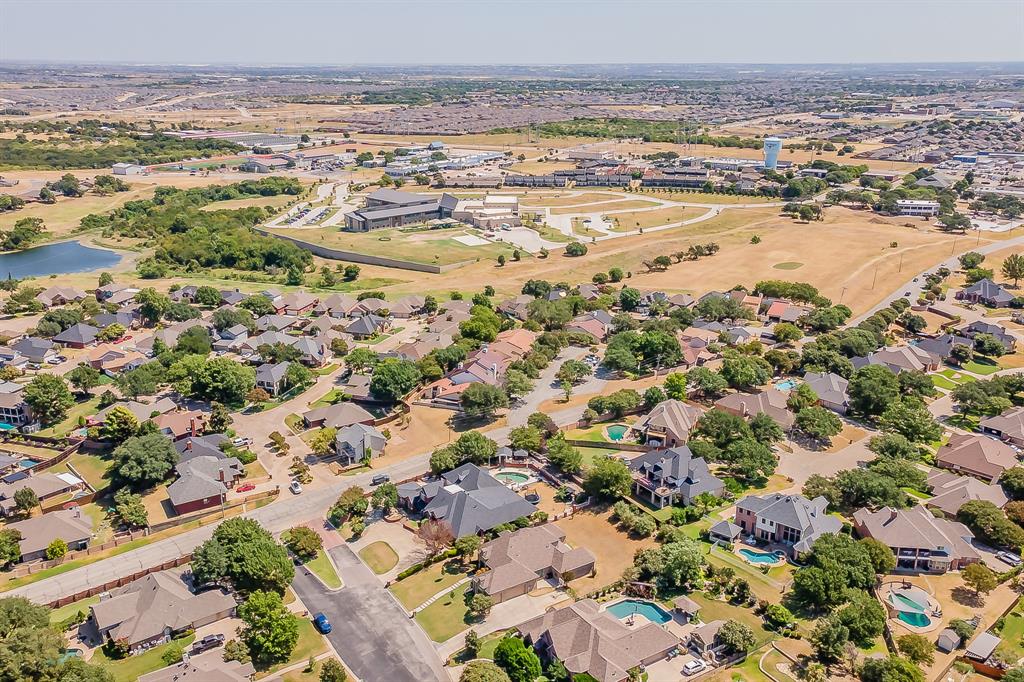 Fort Worth, Texas, 76179, United States, 5 Bedrooms Bedrooms, ,3 BathroomsBathrooms,Residential,For Sale,1915477