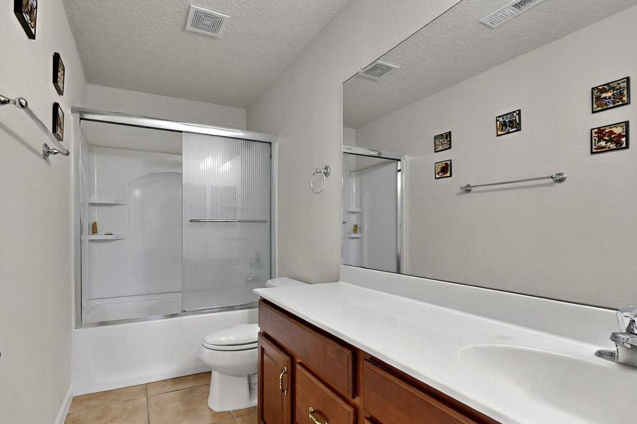 Rio Rancho, New Mexico, 87124, United States, 4 Bedrooms Bedrooms, ,3 BathroomsBathrooms,Residential,For Sale,1804935