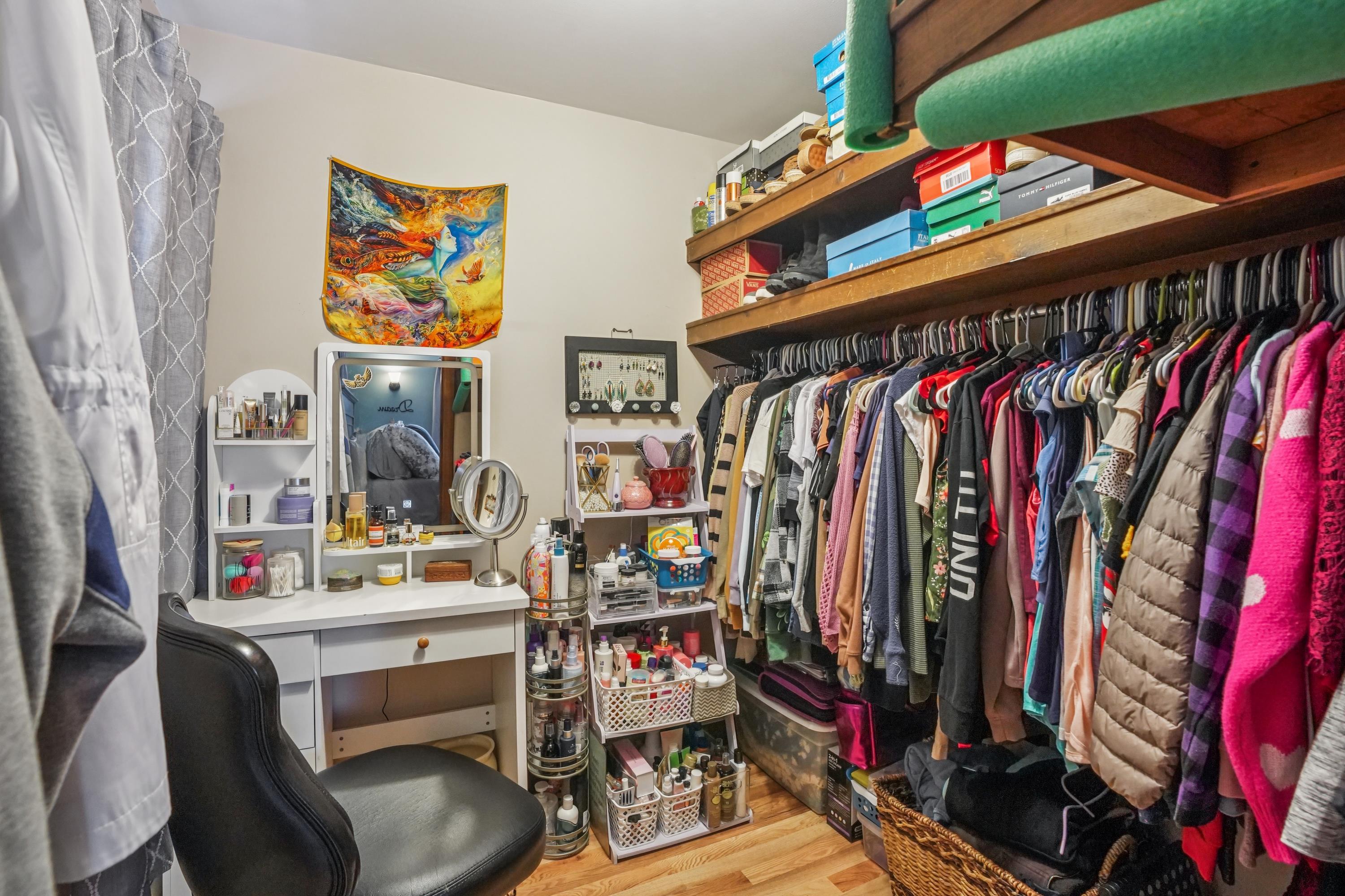 Kingston, New Hampshire, 03848, United States, 3 Bedrooms Bedrooms, ,2 BathroomsBathrooms,Residential,For Sale,1975396