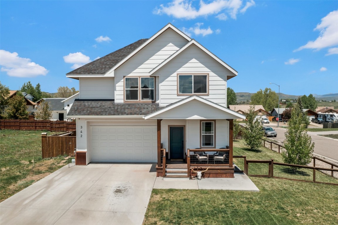 Hayden, Colorado, 81639, United States, 4 Bedrooms Bedrooms, ,3 BathroomsBathrooms,Residential,For Sale,1882976