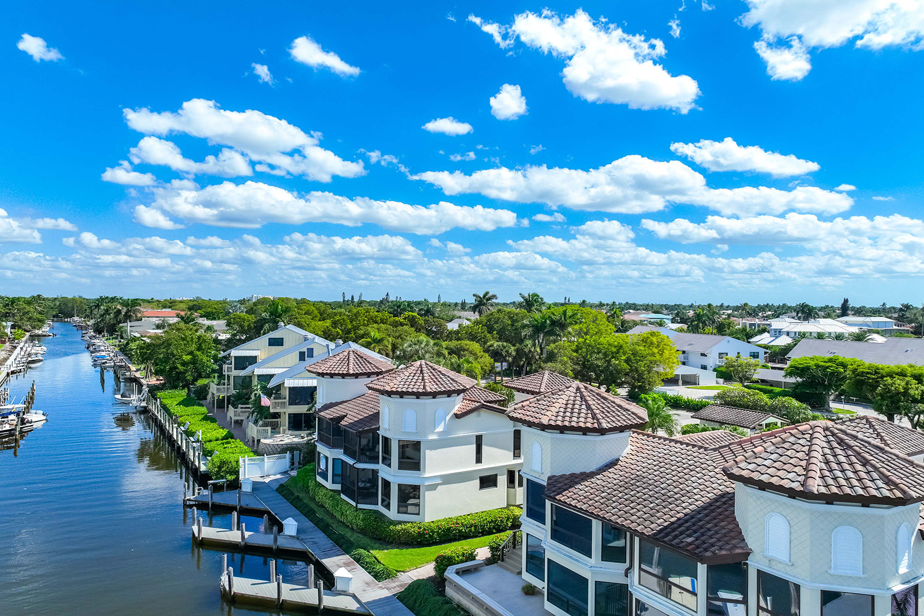  ROYAL HARBOR - BAYVIEW ESTATES - 物件實景