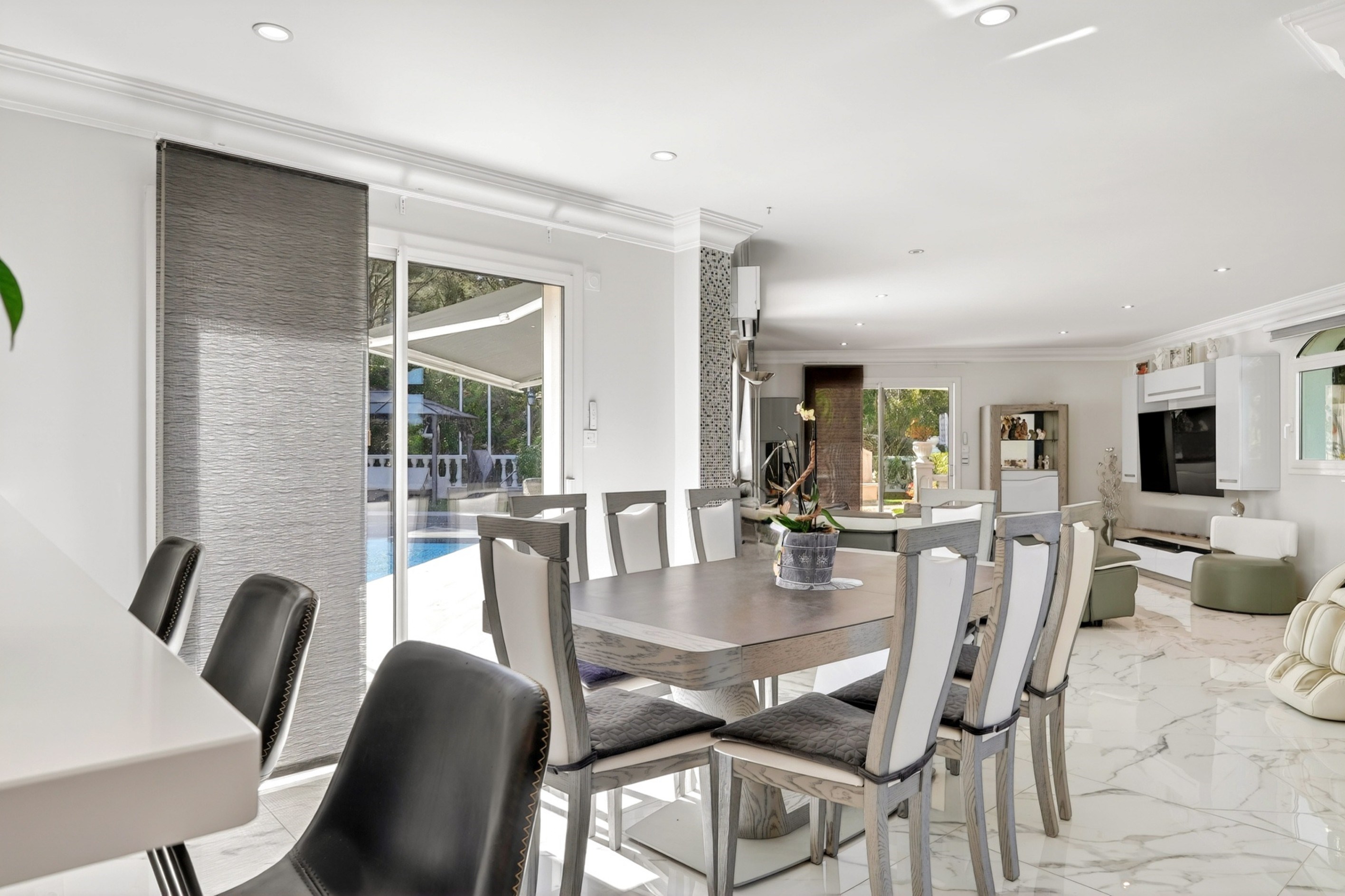  Gémenos – Family Property with Pool and Expansive Garden - 物件實景