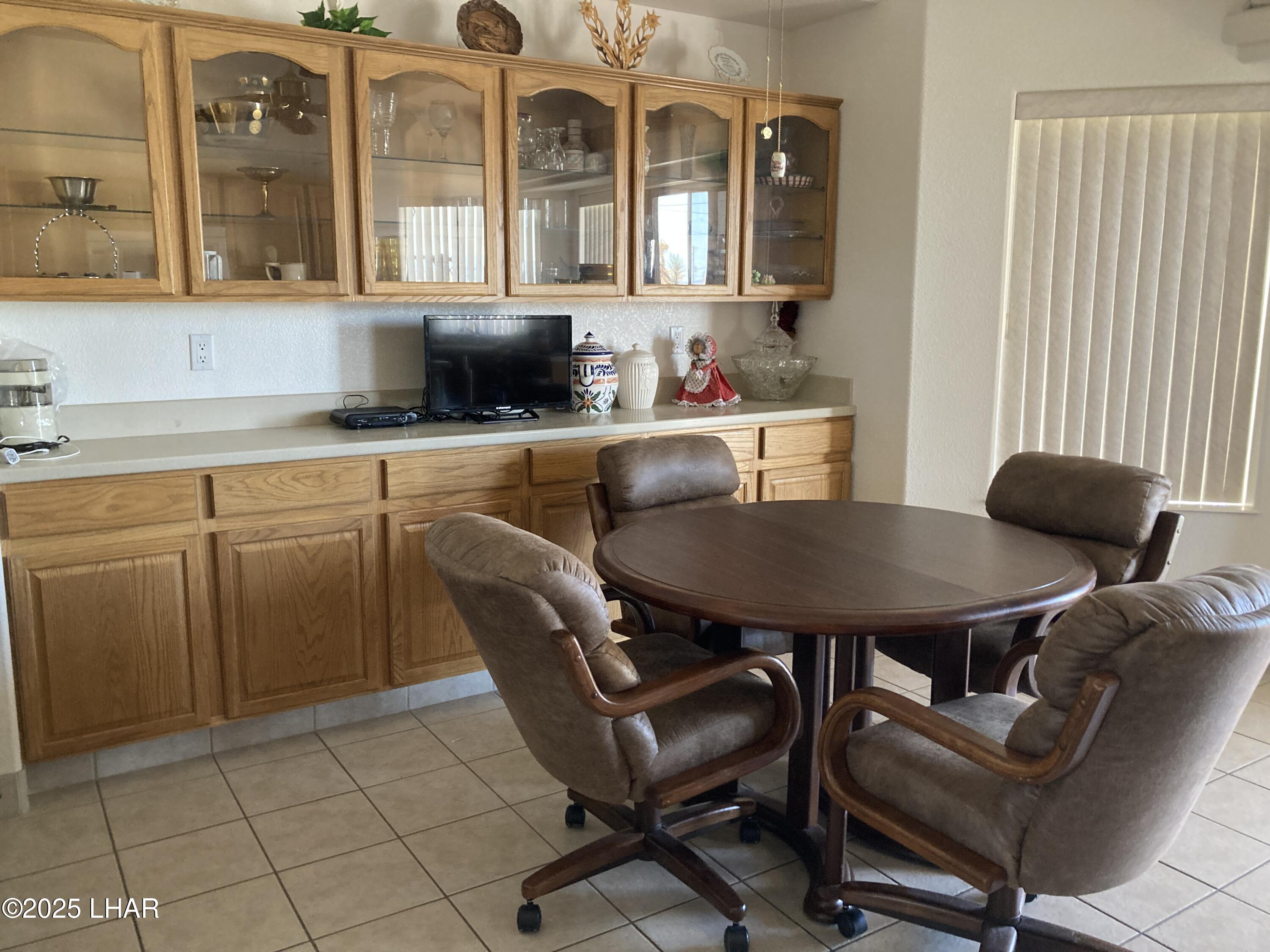 Lake Havasu City, Arizona, 86404, United States, 3 Bedrooms Bedrooms, ,3 BathroomsBathrooms,Residential,For Sale,1949772