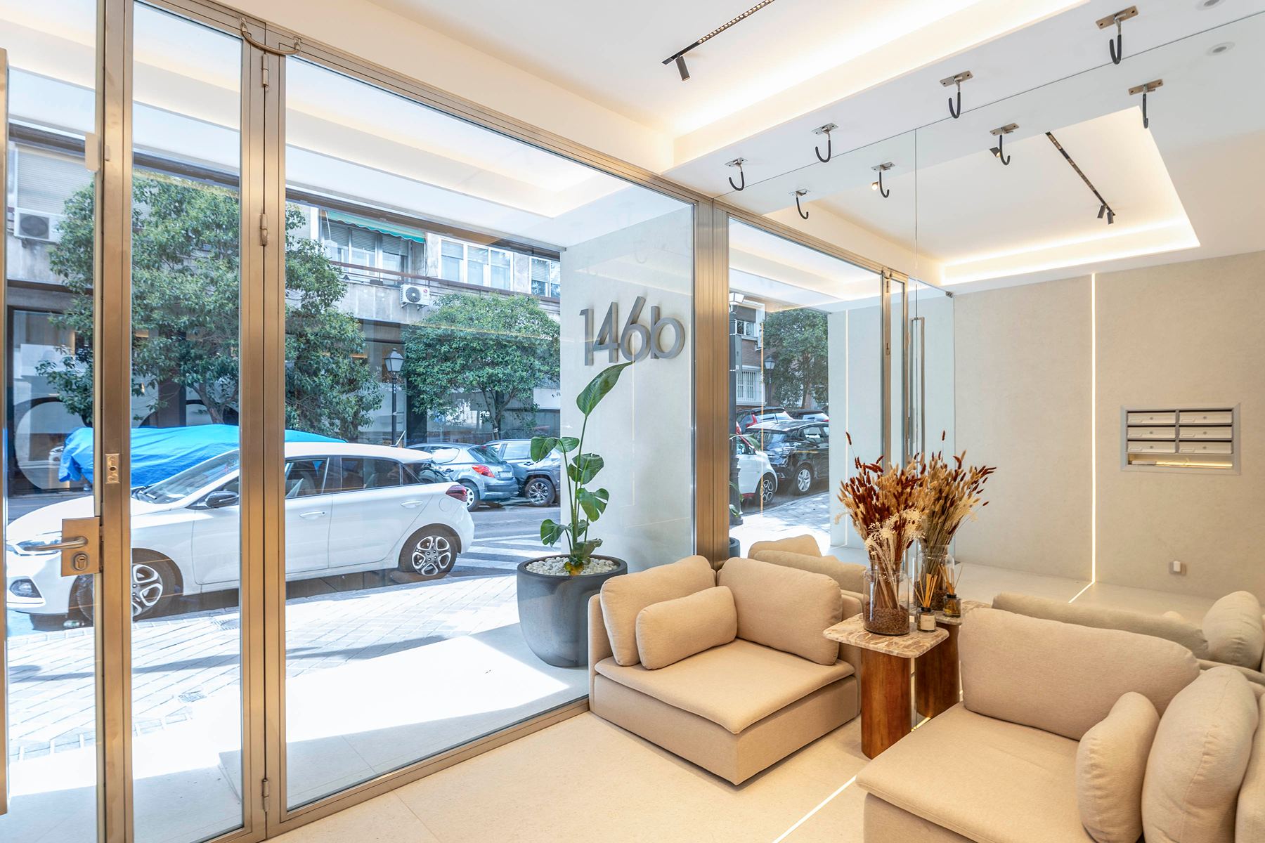  2-bedroom apartment on Lagasca Street - 物件實景