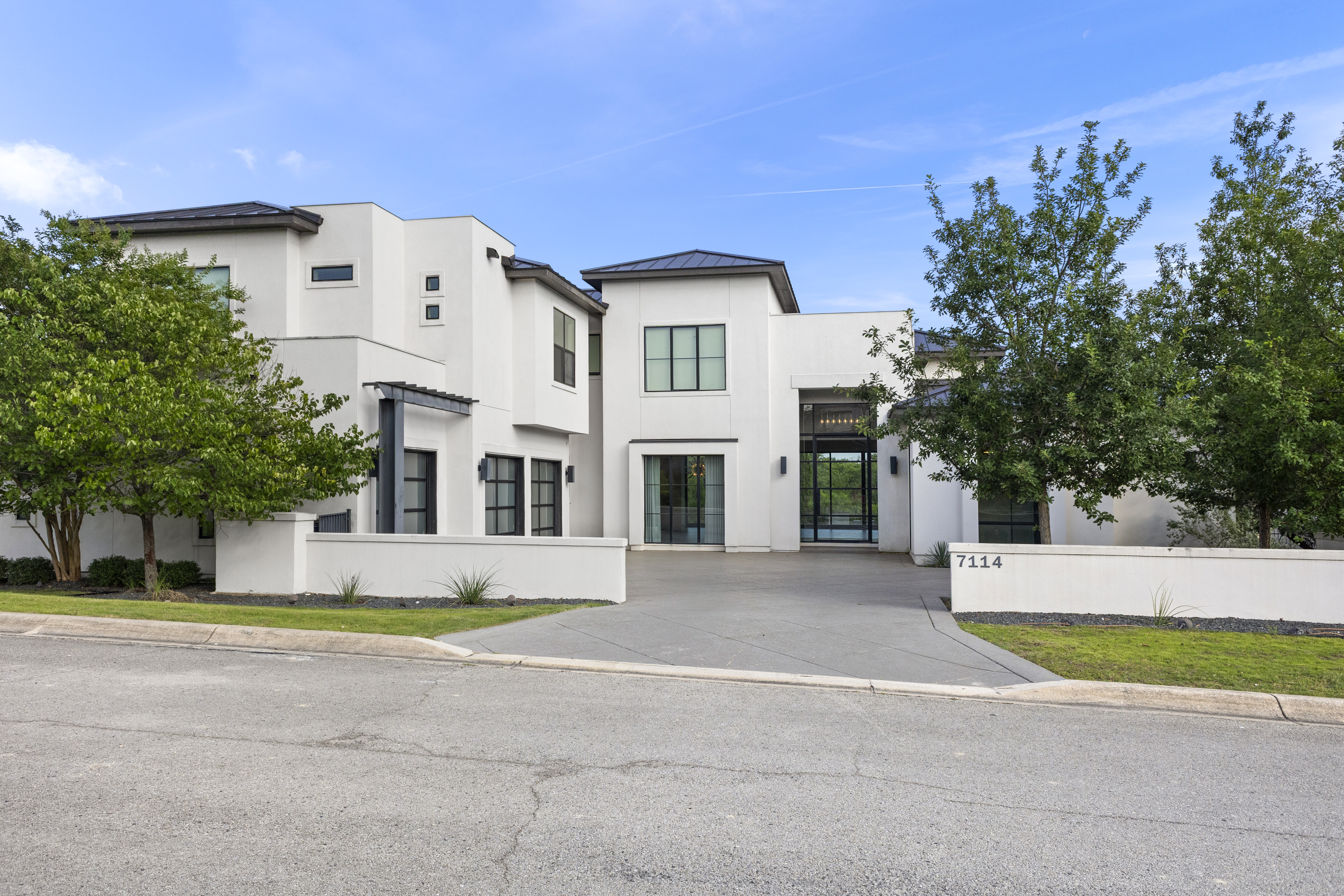  Contemporary Luxury in The Dominion - 物件實景