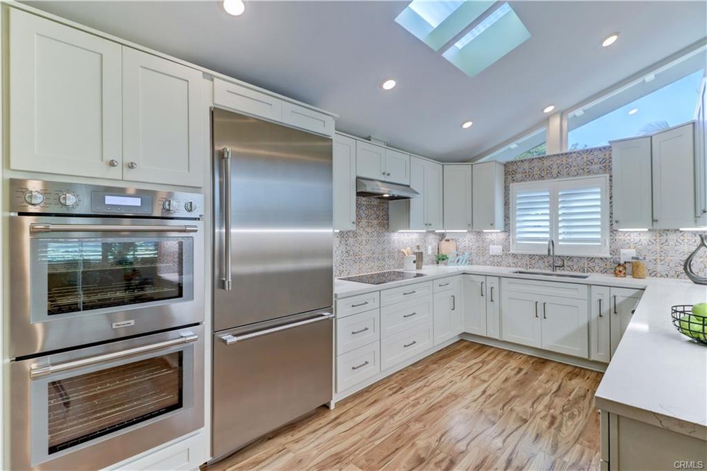 Laguna Woods, California, CA, United States, 2 Bedrooms Bedrooms, ,Residential,For Sale,2006488