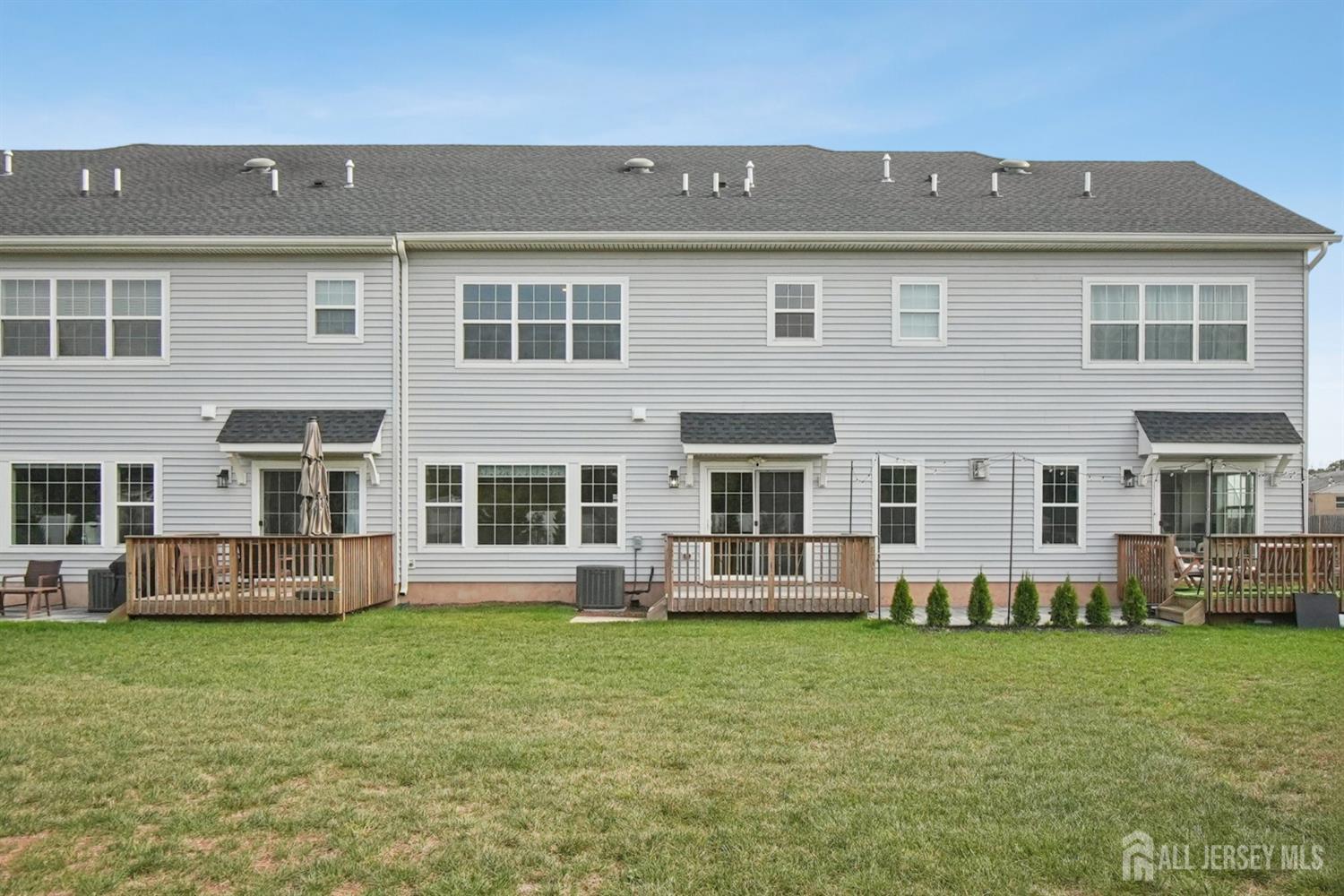 Franklin Twsp, New Jersey, 08873, United States, 2 Bedrooms Bedrooms, ,3 BathroomsBathrooms,Residential,For Sale,2003285