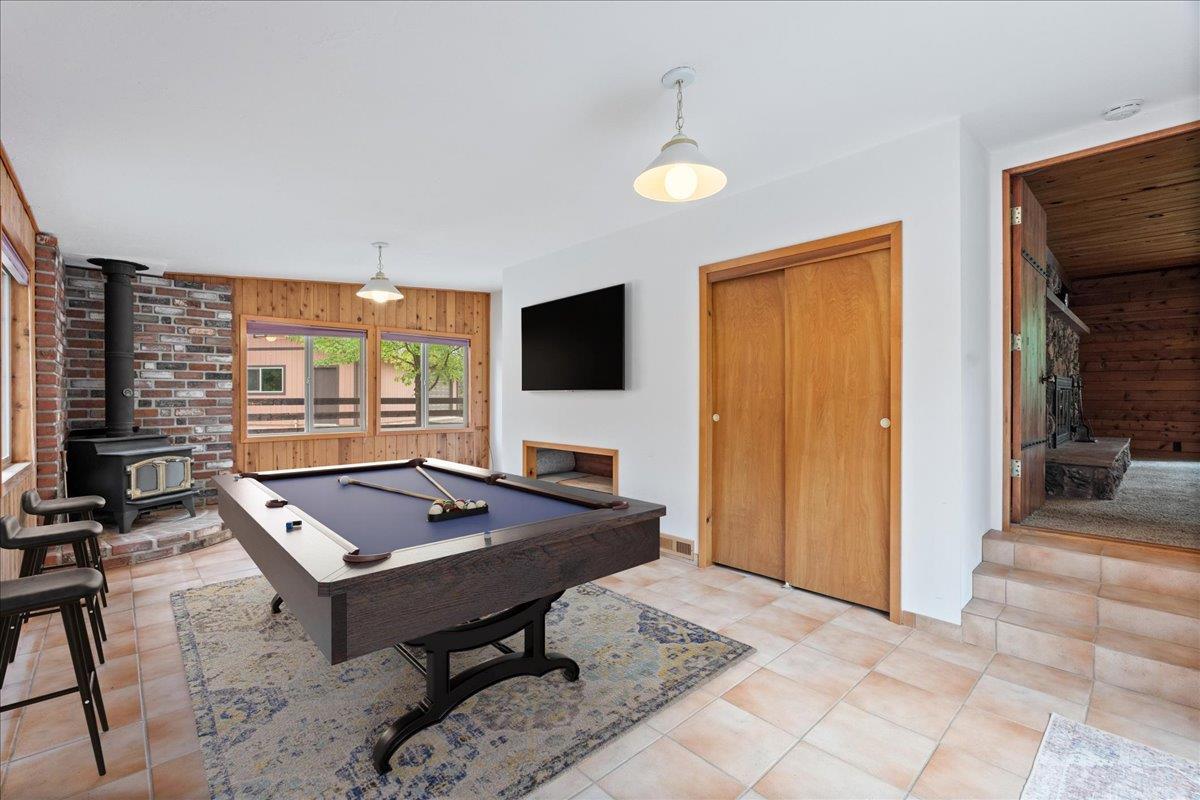 Grass Valley, California, 95945, United States, 3 Bedrooms Bedrooms, ,2 BathroomsBathrooms,Residential,For Sale,1974431