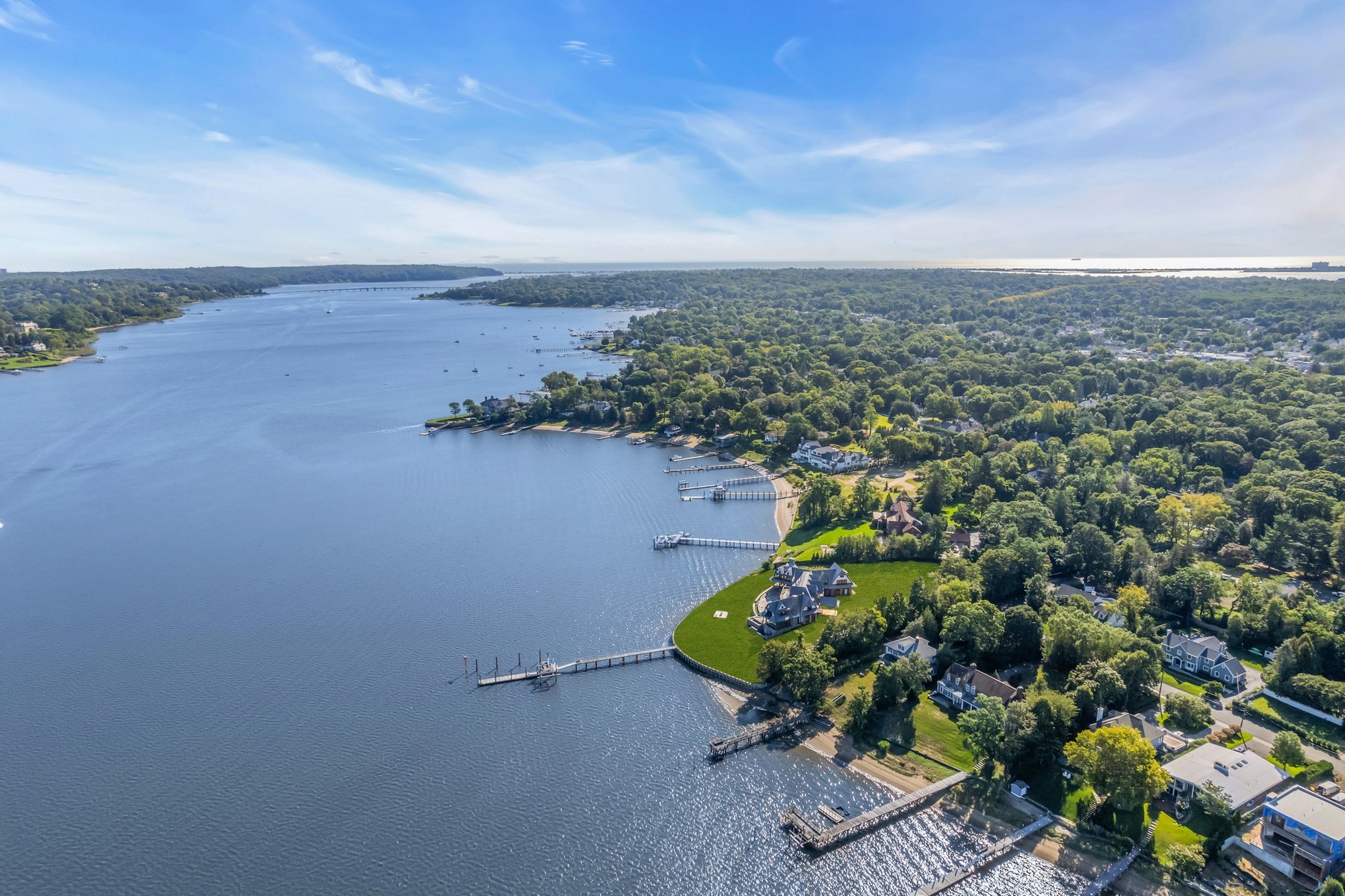  Landmark Waterfront Opportunity - 物件實景