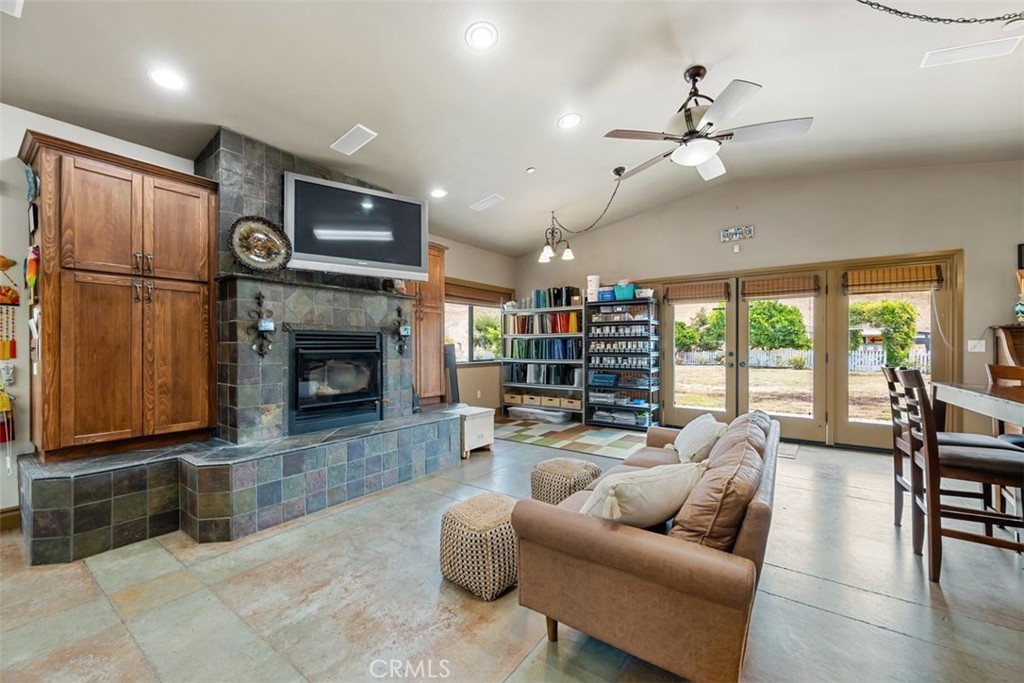 Arroyo Grande, California, 93420, United States, 5 Bedrooms Bedrooms, ,2 BathroomsBathrooms,Residential,For Sale,1982026