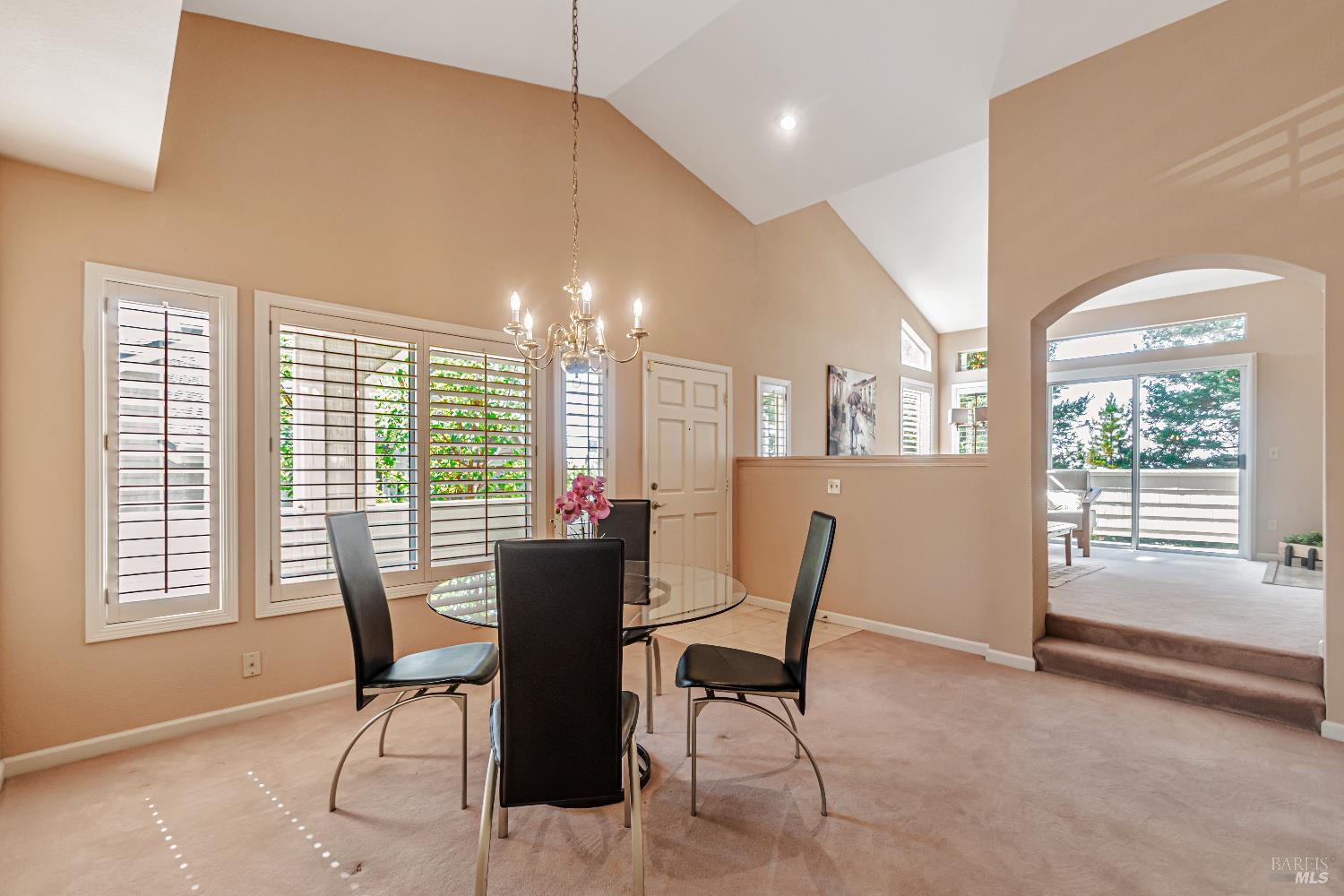 Santa Rosa, California, 95403, United States, 3 Bedrooms Bedrooms, ,3 BathroomsBathrooms,Residential,For Sale,1958612