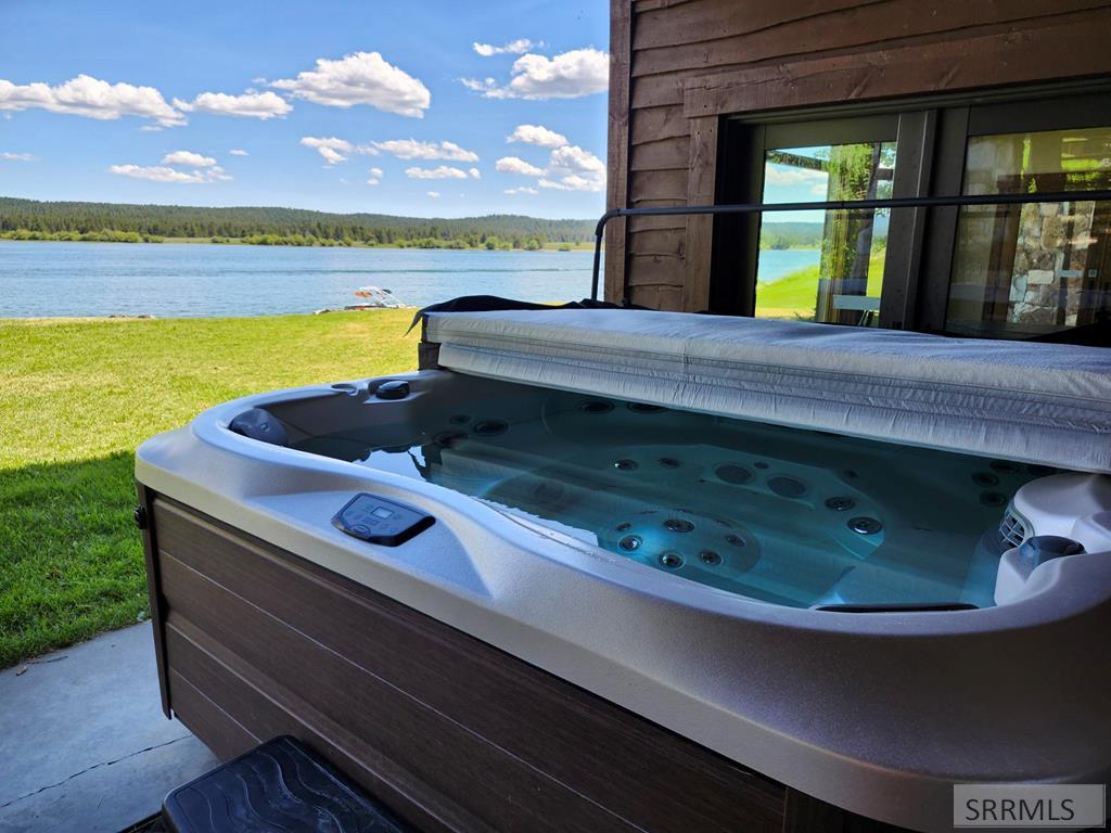 ISLAND PARK, Idaho, 83429, United States, 7 Bedrooms Bedrooms, ,7 BathroomsBathrooms,Residential,For Sale,1979593