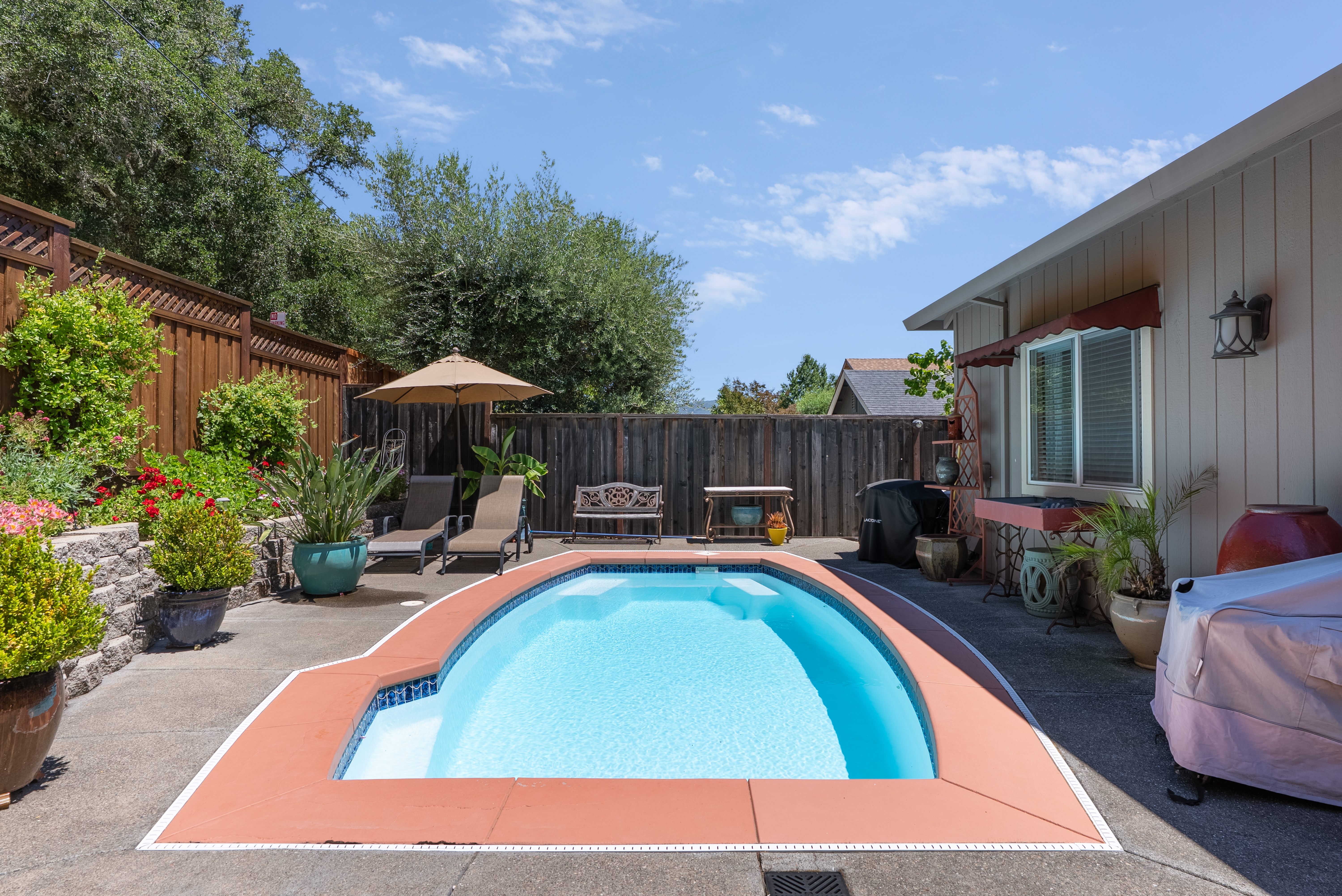  310 Buckeye Circle, Cloverdale, CA 95425 - 物件實景
