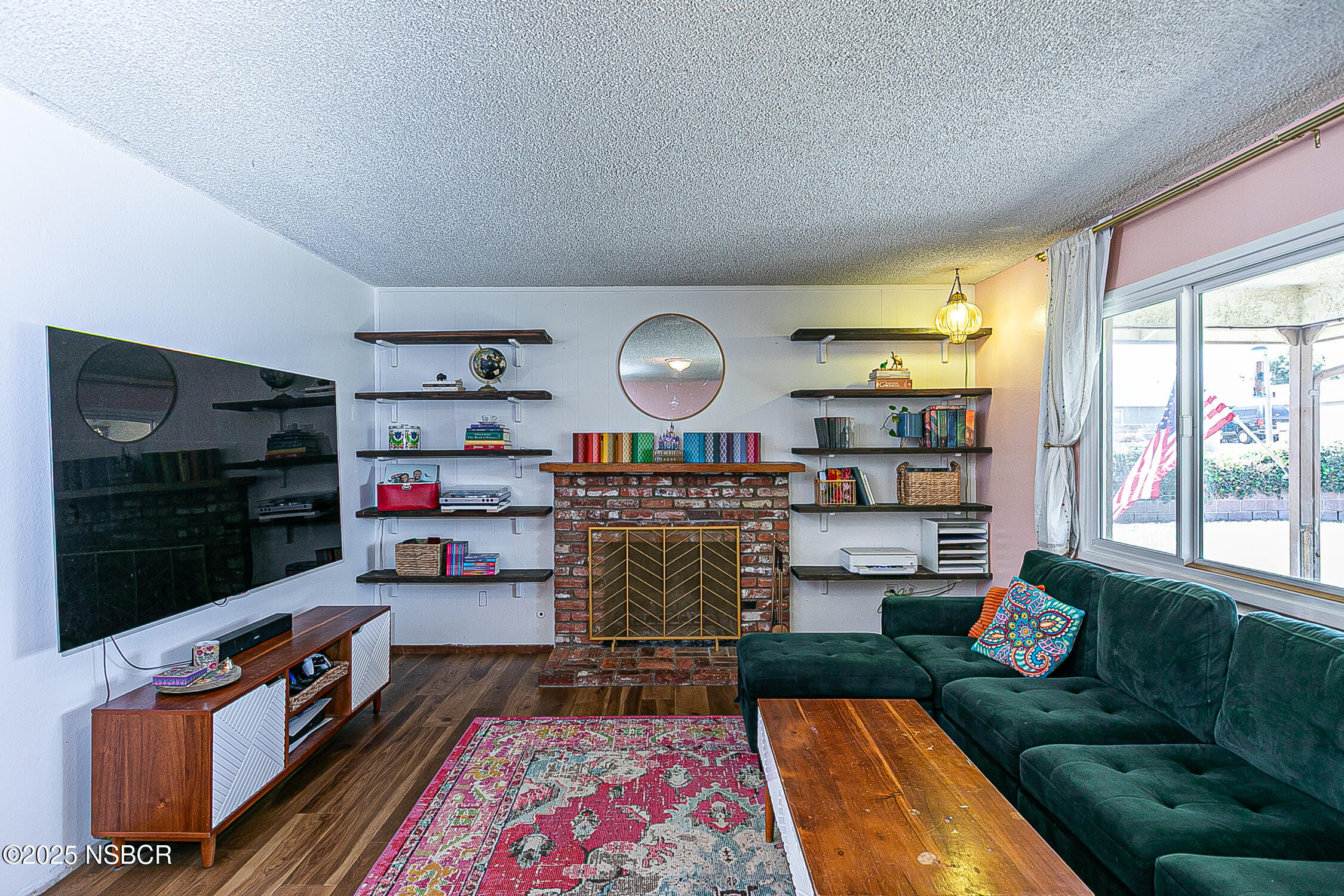 Santa Maria, California, 93455, United States, 3 Bedrooms Bedrooms, ,2 BathroomsBathrooms,Residential,For Sale,1935718