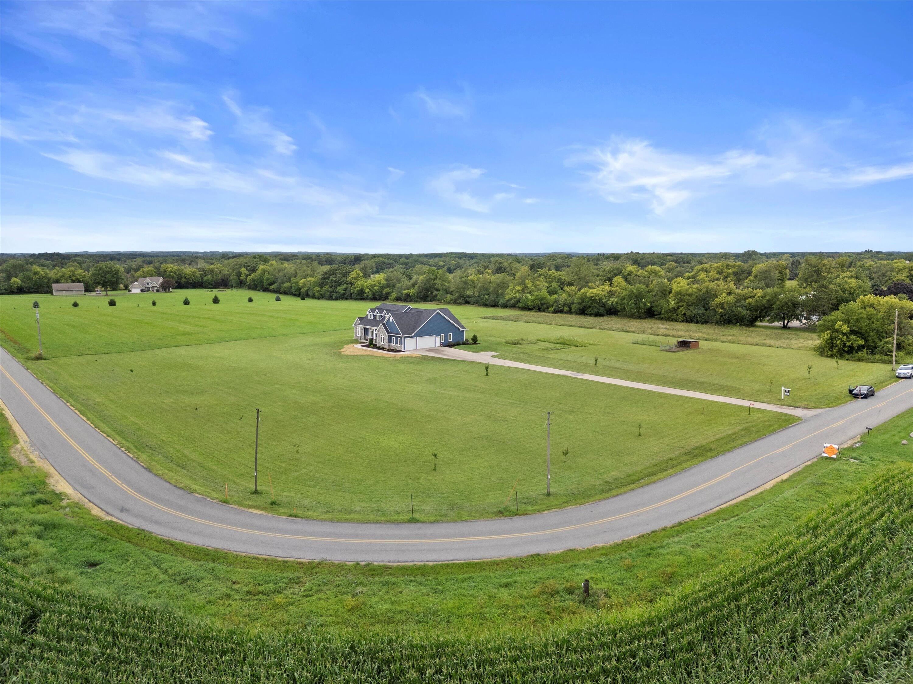 Bloomfield, Wisconsin, 53147, United States, 5 Bedrooms Bedrooms, ,3 BathroomsBathrooms,Residential,For Sale,1921596