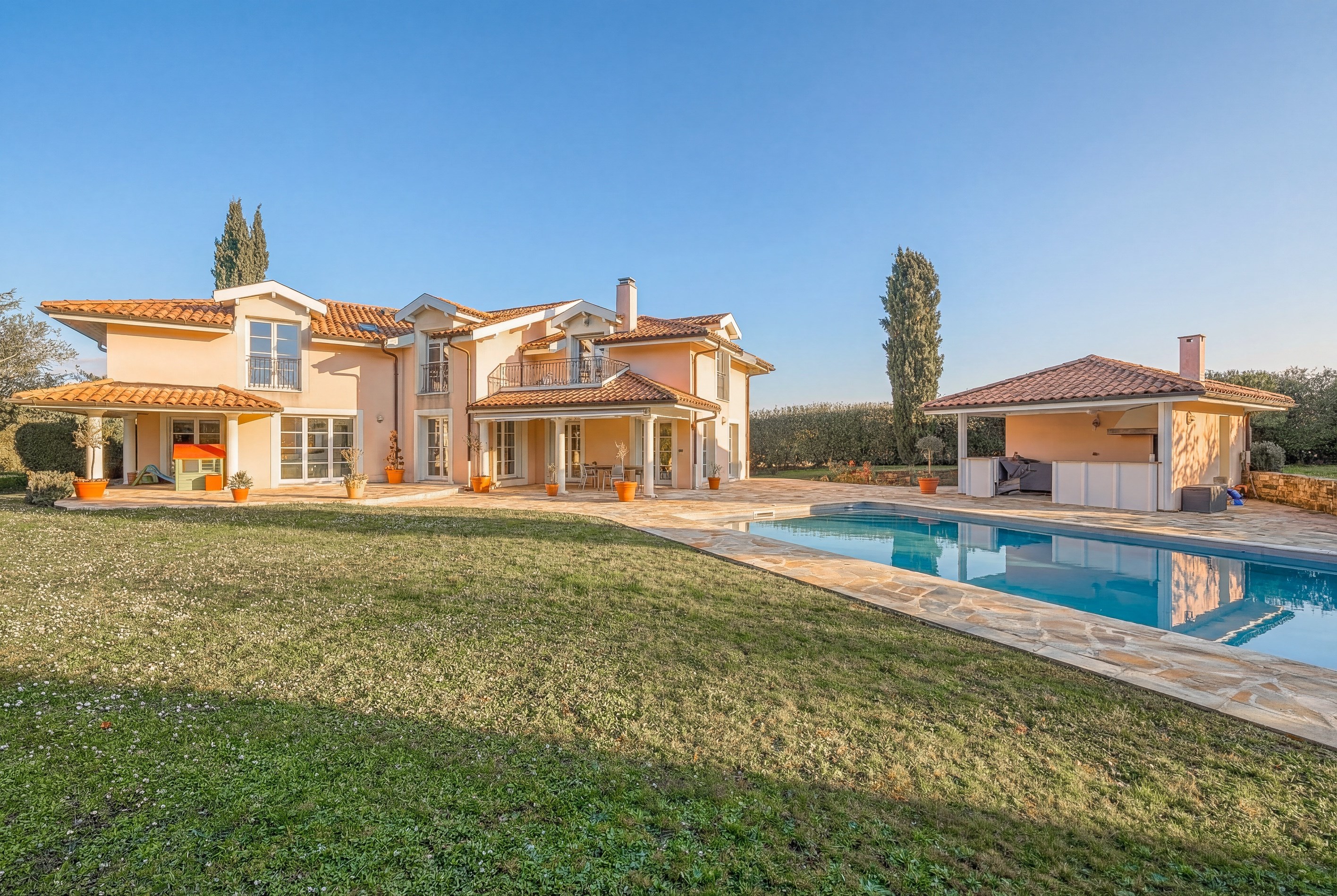  A luxury property on the outskirts of Geneva, with a Mediterranean feel - 物件實景