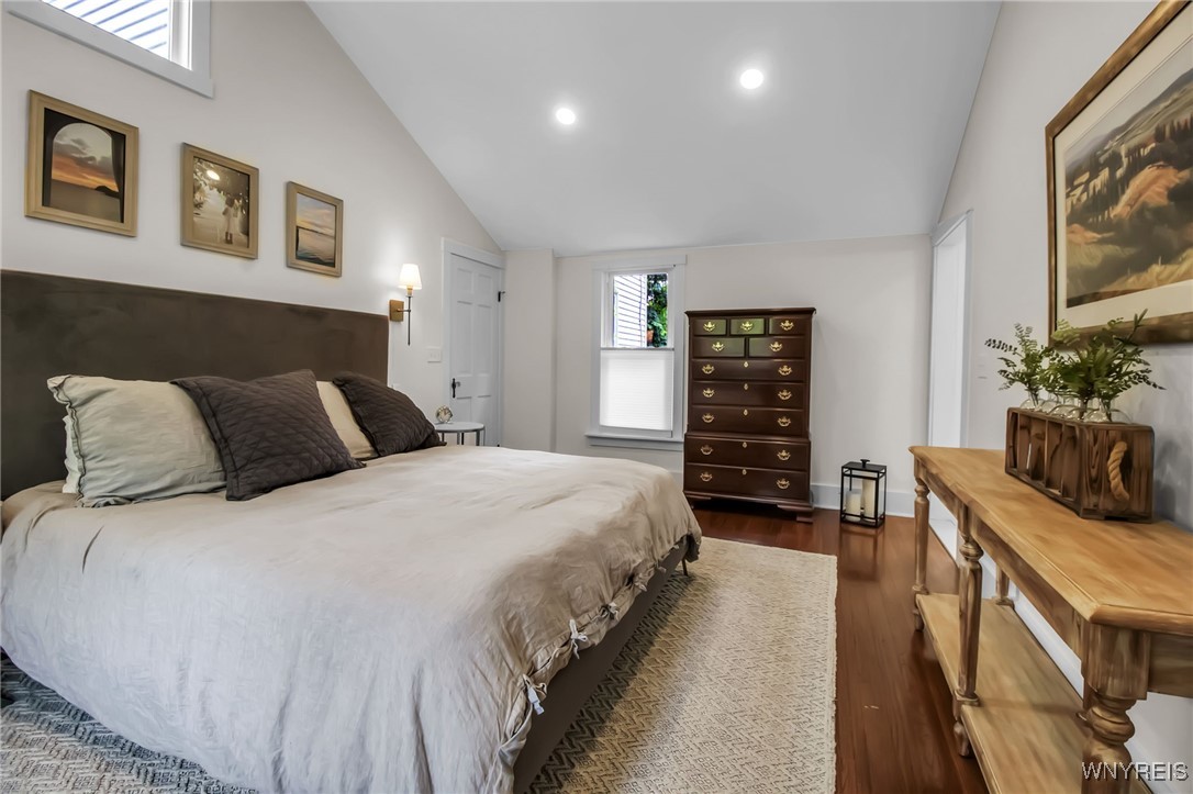 Aurora, New York, 14052, United States, 3 Bedrooms Bedrooms, ,3 BathroomsBathrooms,Residential,For Sale,1865001