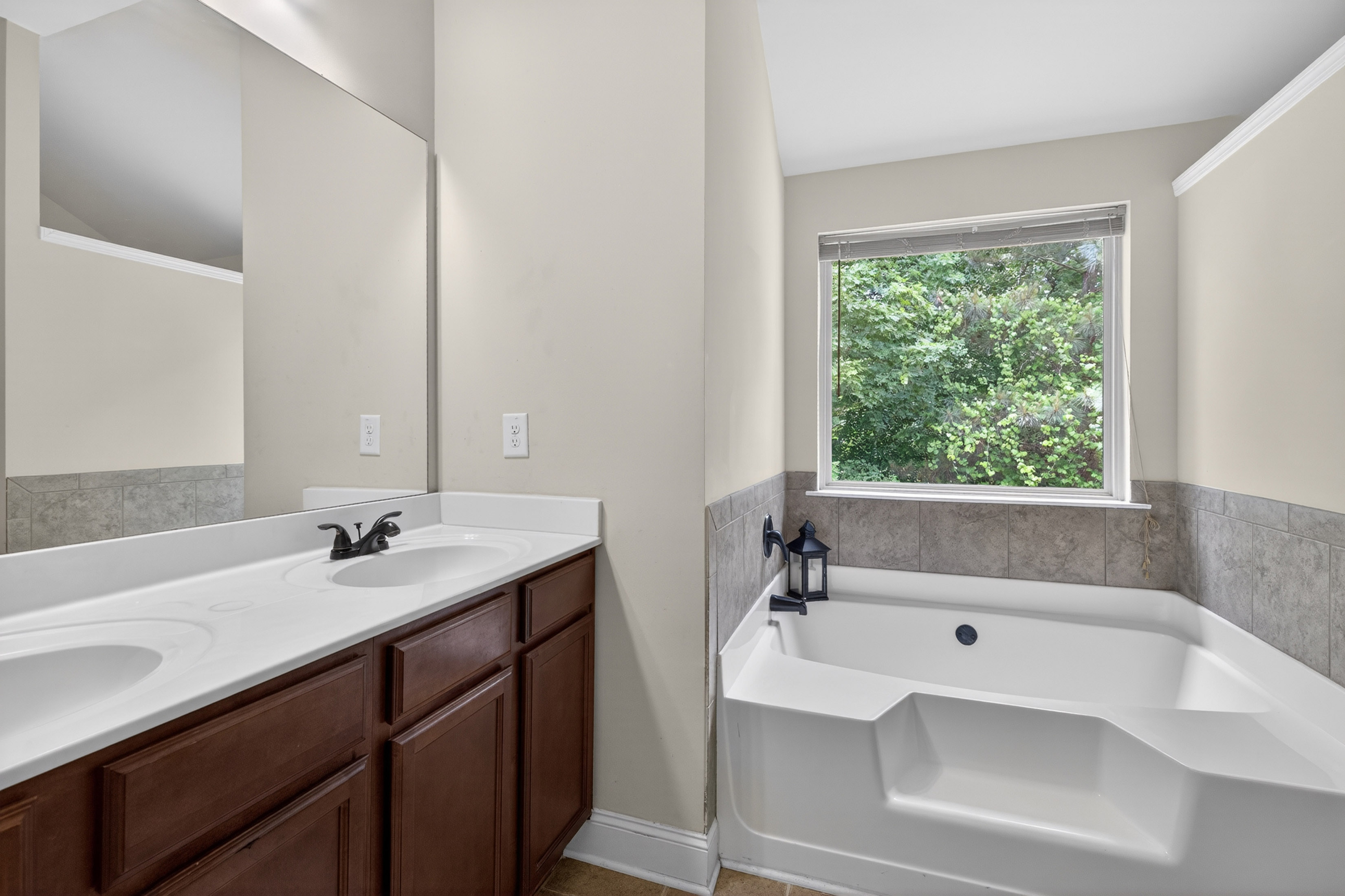  Beautifully Maintained Home in Sought-after Decatur Community - 物件實景