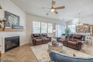 Lancaster, California, 93536, United States, 4 Bedrooms Bedrooms, ,3 BathroomsBathrooms,Residential,For Sale,1898712