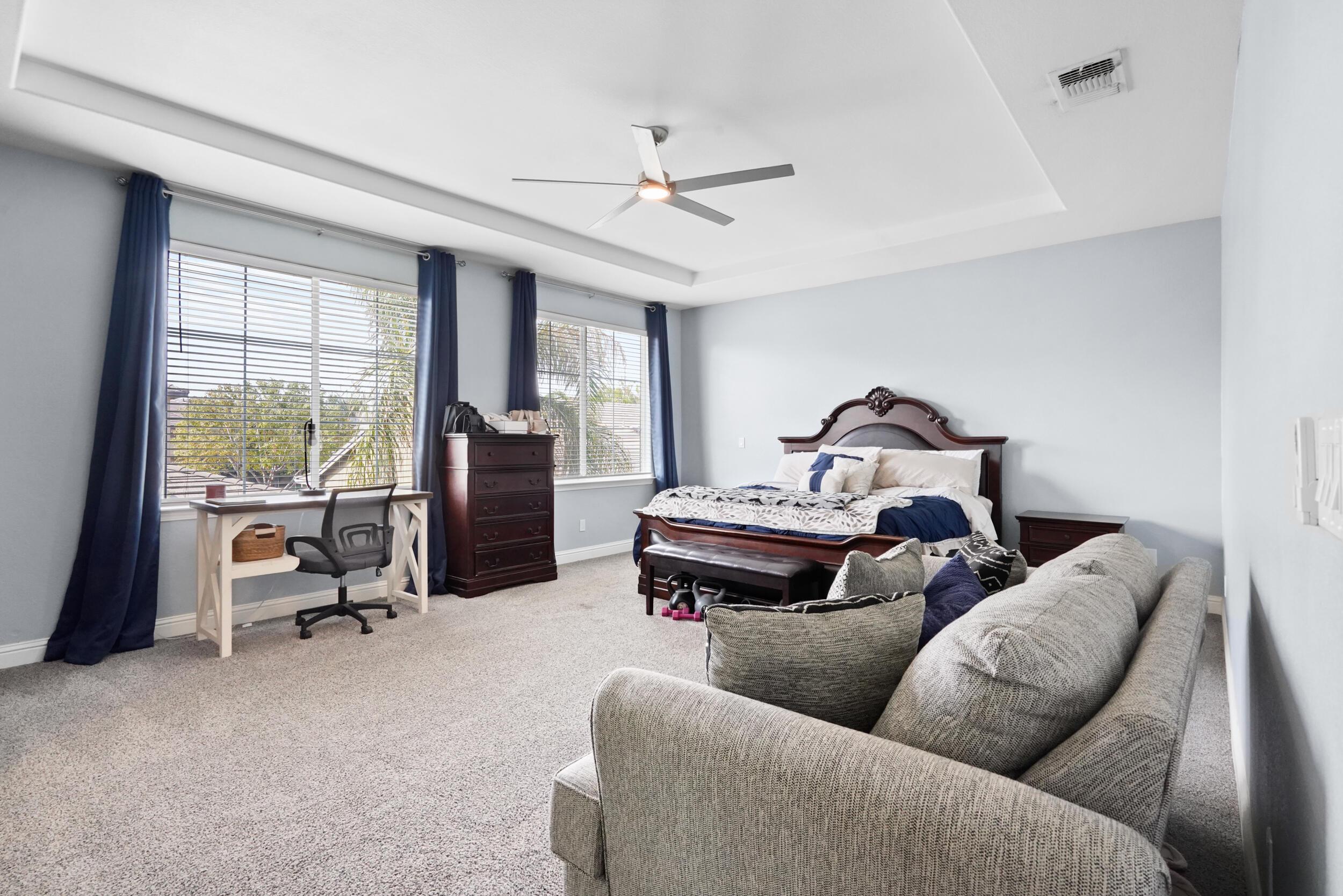 Porterville, California, 93257, United States, 5 Bedrooms Bedrooms, ,3 BathroomsBathrooms,Residential,For Sale,1983306