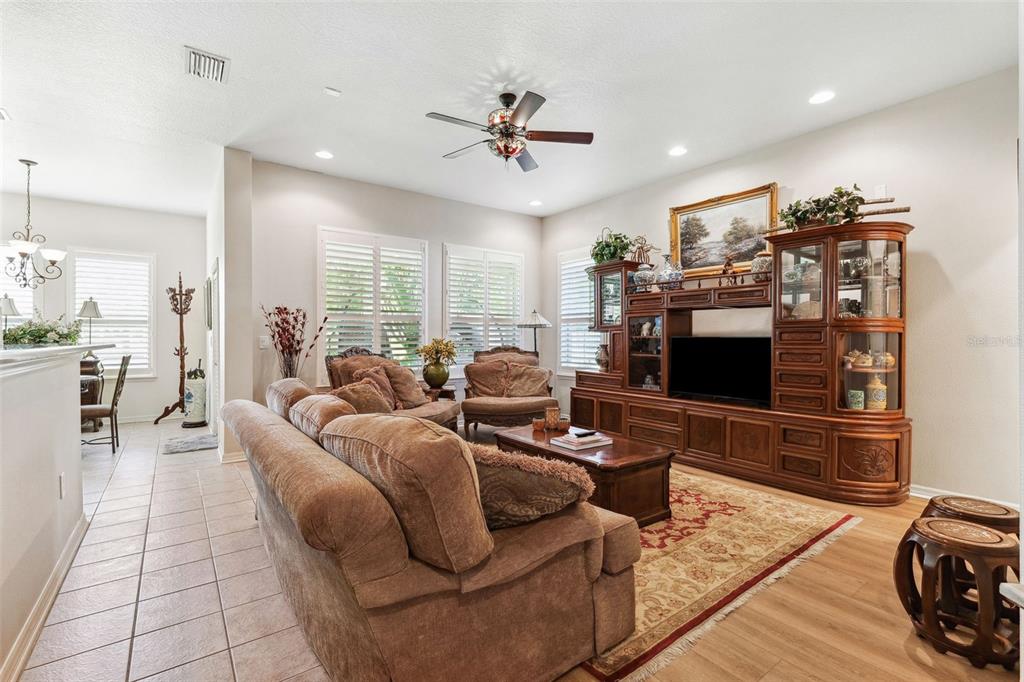 Brooksville, Florida, 34601, United States, 3 Bedrooms Bedrooms, ,3 BathroomsBathrooms,Residential,For Sale,1979410