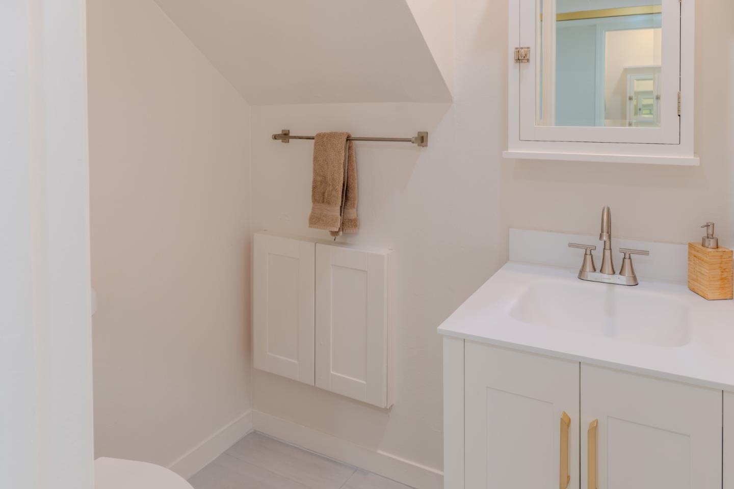 Foster City, California, 94404, United States, 2 Bedrooms Bedrooms, ,2 BathroomsBathrooms,Residential,For Sale,1840465