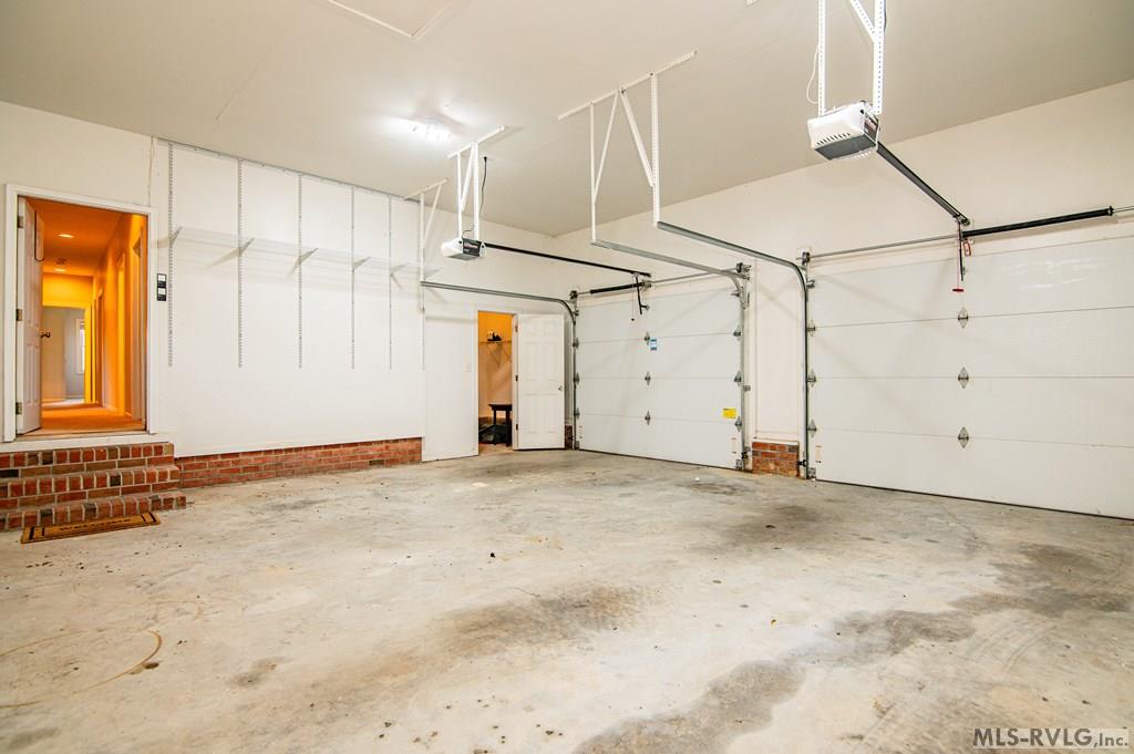 Littleton, North Carolina, 27850, United States, 4 Bedrooms Bedrooms, ,3 BathroomsBathrooms,Residential,For Sale,1972408