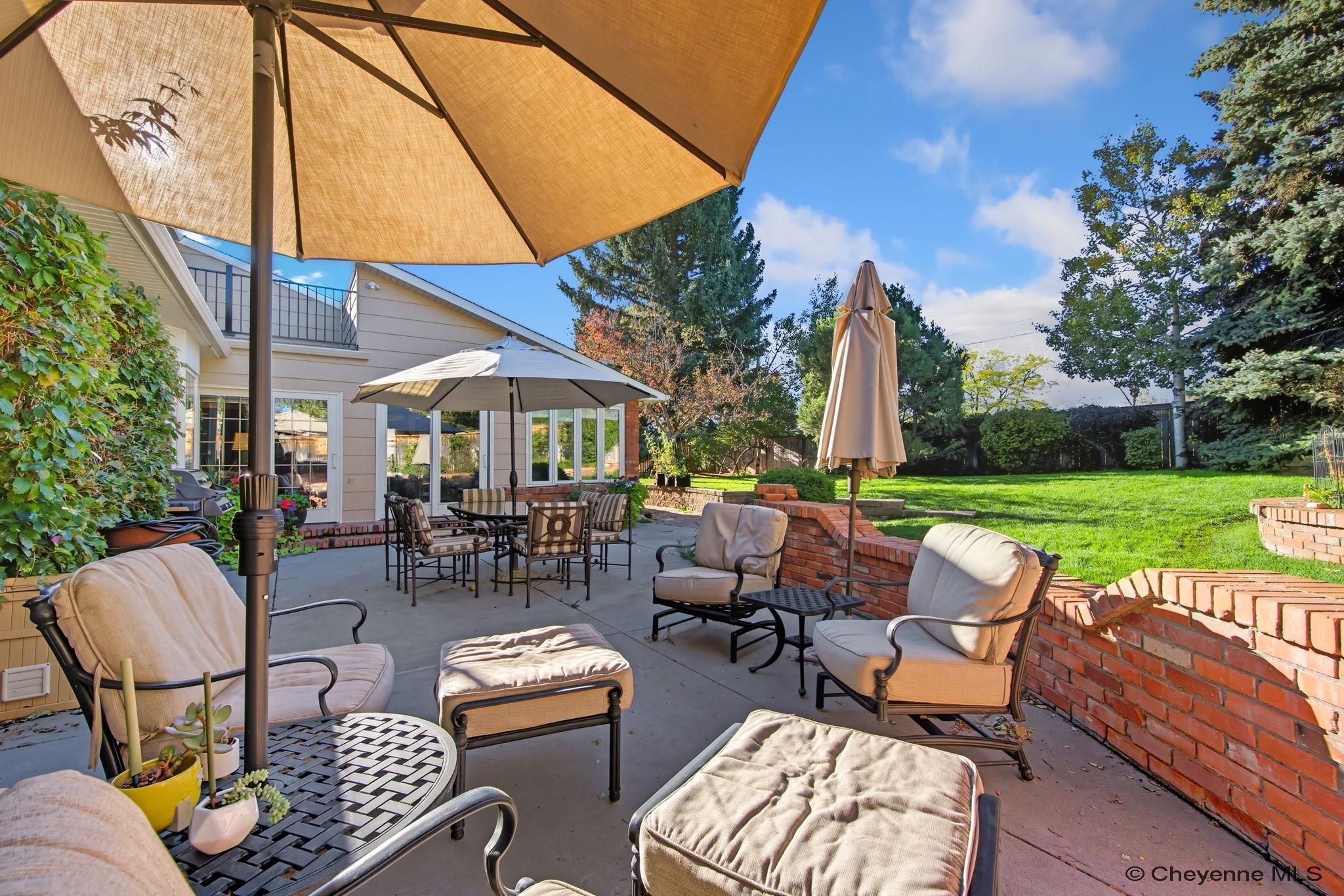 Cheyenne, Wyoming, 82001, United States, 5 Bedrooms Bedrooms, ,4 BathroomsBathrooms,Residential,For Sale,1992954