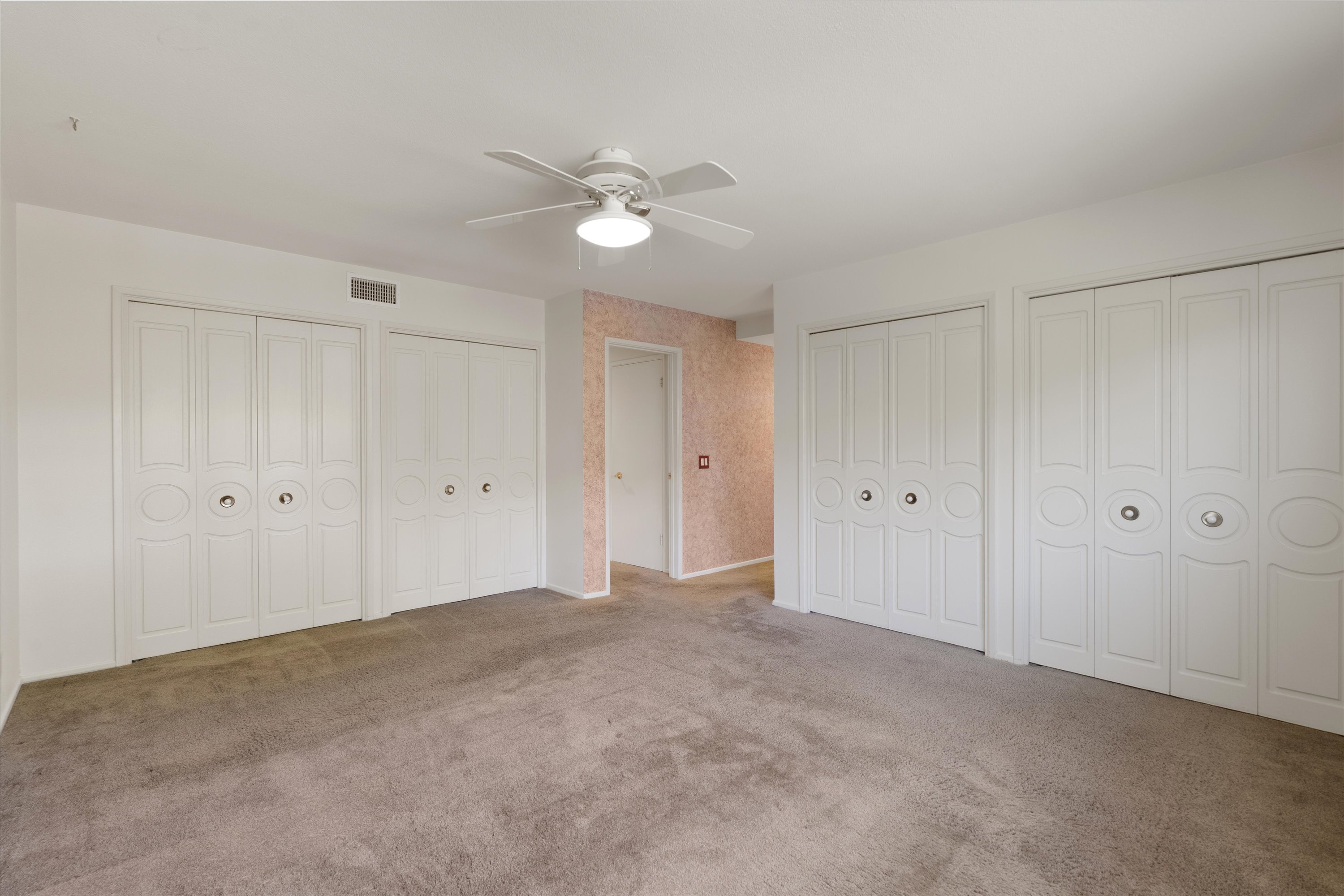 Thousand Oaks, California, 91360, United States, 5 Bedrooms Bedrooms, ,3 BathroomsBathrooms,Residential,For Sale,1895028
