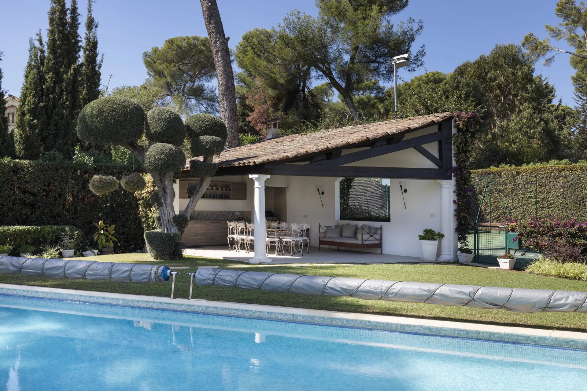 Antibes, Provence-Alpes-Côte d?Azur, 06600, FR, 6 Bedrooms Bedrooms, ,1 BathroomBathrooms,Residential,For Sale,1413850