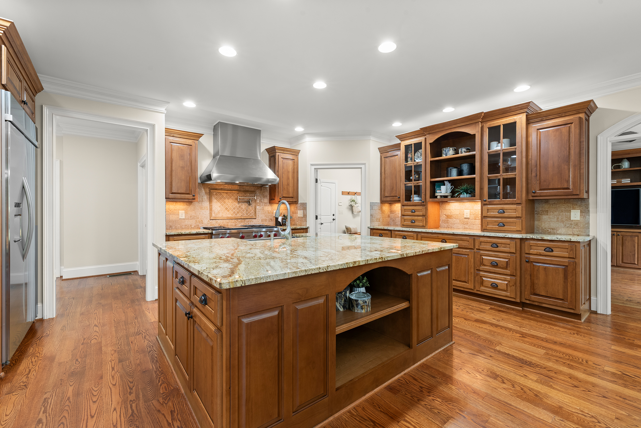  A Private Luxury Estate Set on Over One-Acre in Trinity Creek - 物件實景