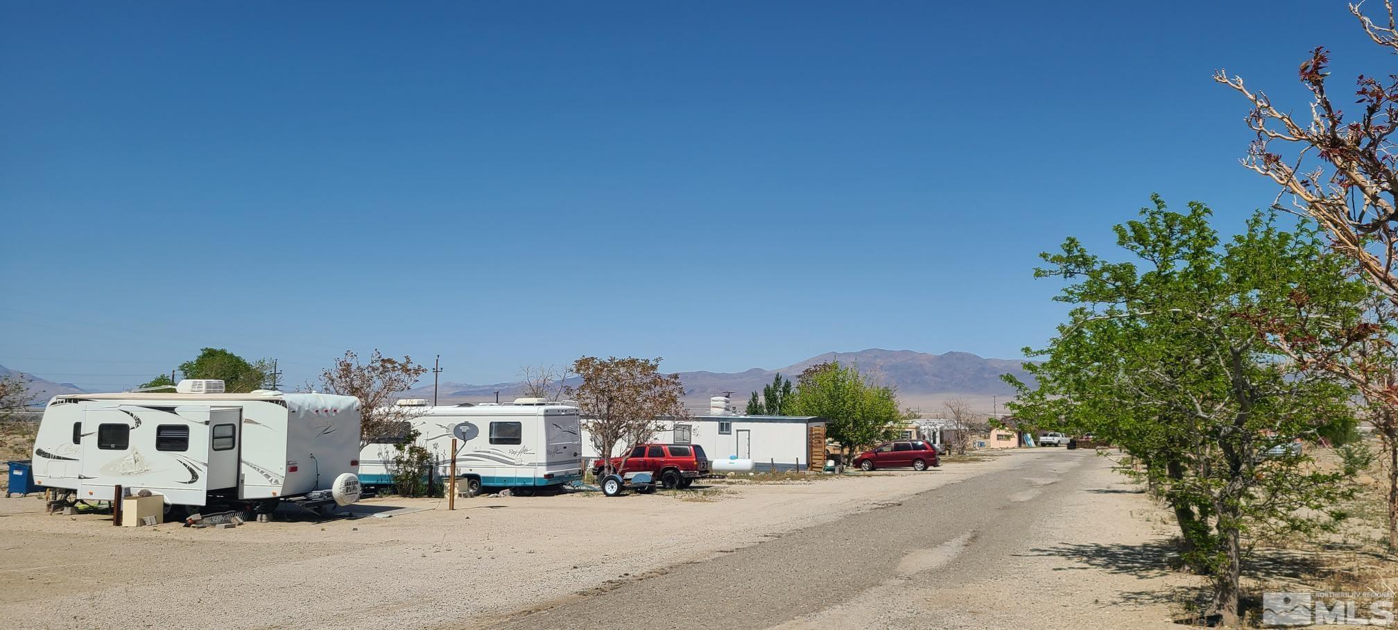 Hawthorne, Nevada, 89415, United States, ,Residential,For Sale,1784365